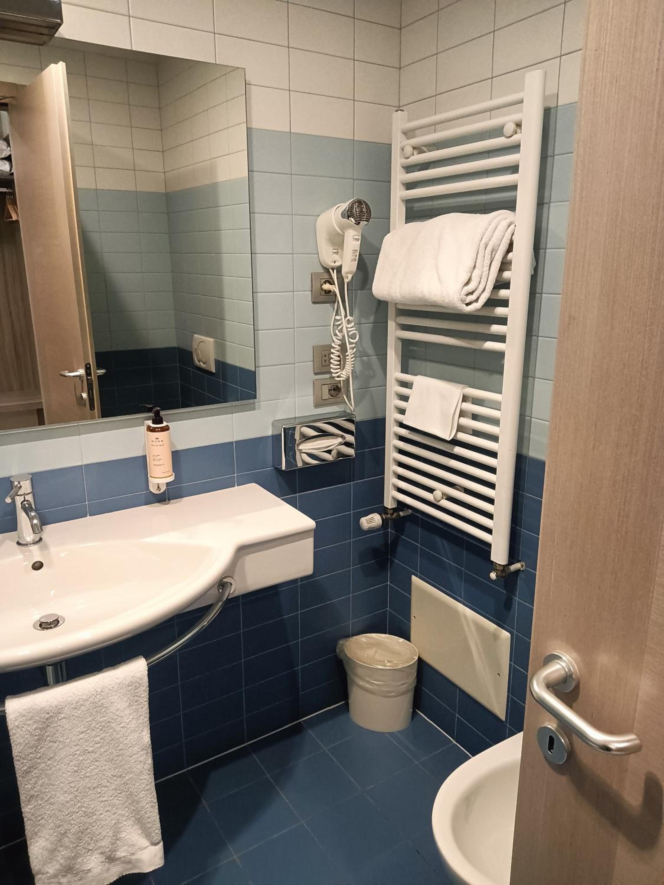Privilege Double Room - Photo 6