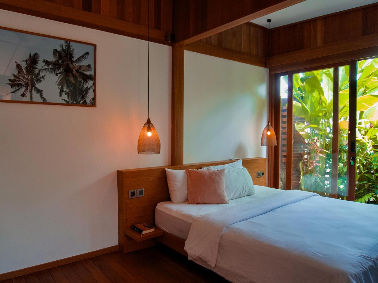 Villa with Private Pool - Photo 15