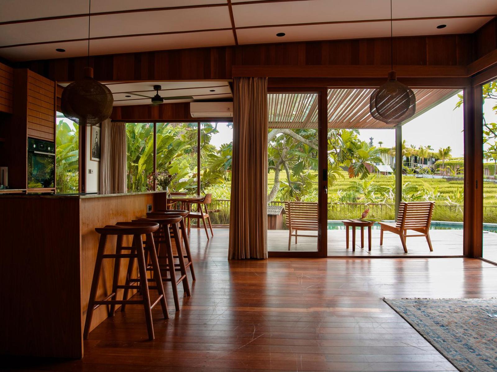 Villa with Private Pool - Photo 13