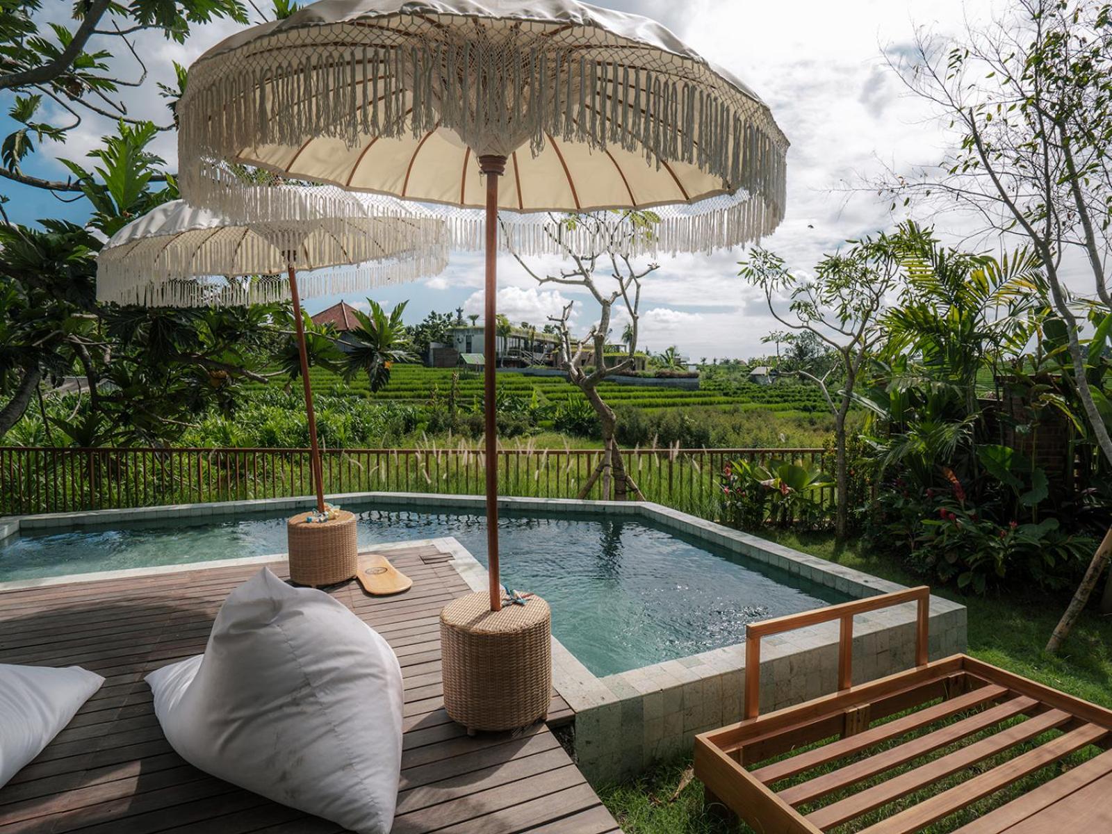 Villa with Private Pool - Photo 4