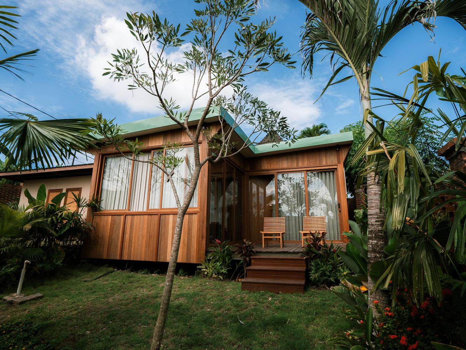 Villa with Private Pool - Photo 8