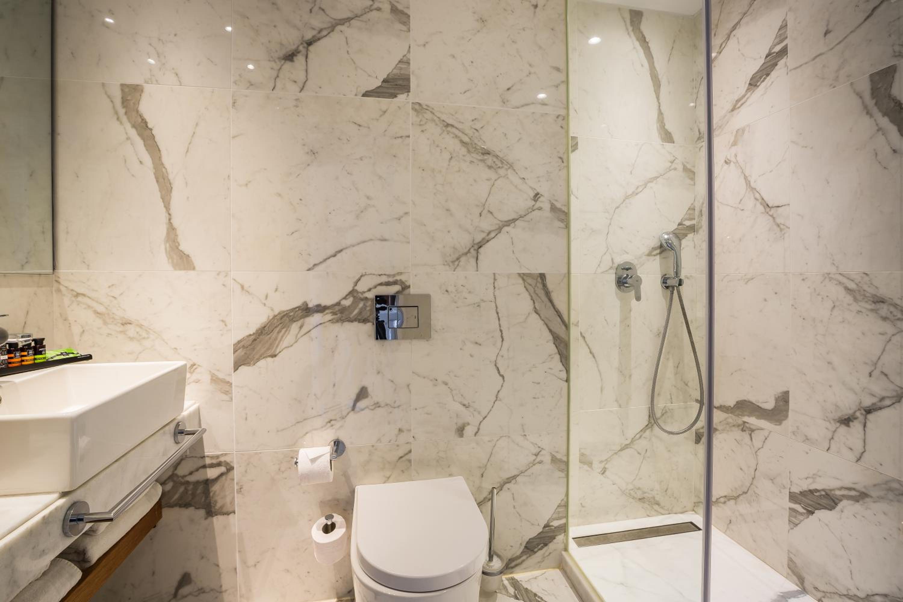 Classic Double Room (Higher Floor)