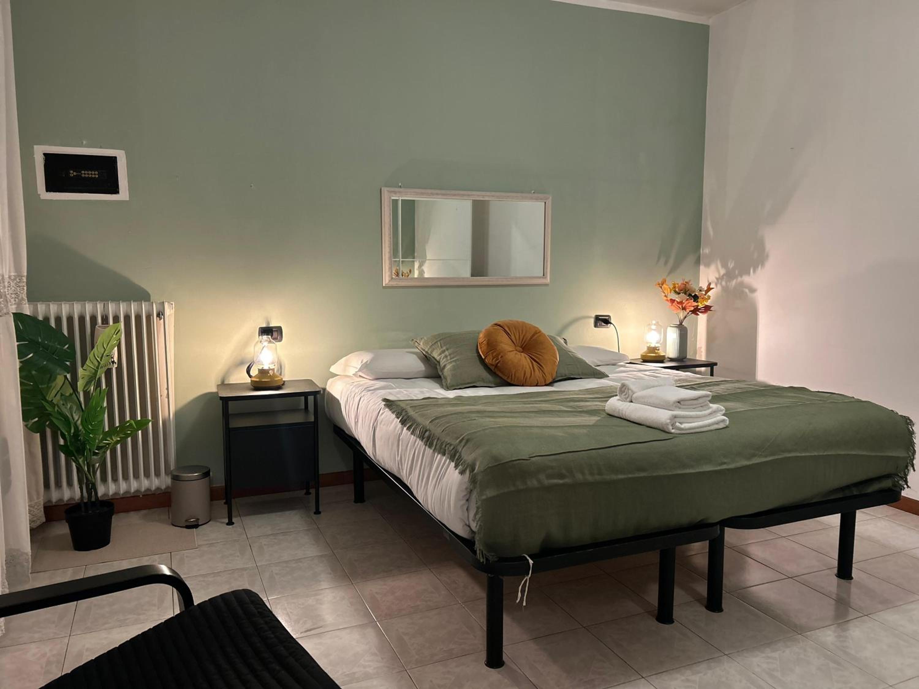Double Room with Private Bathroom