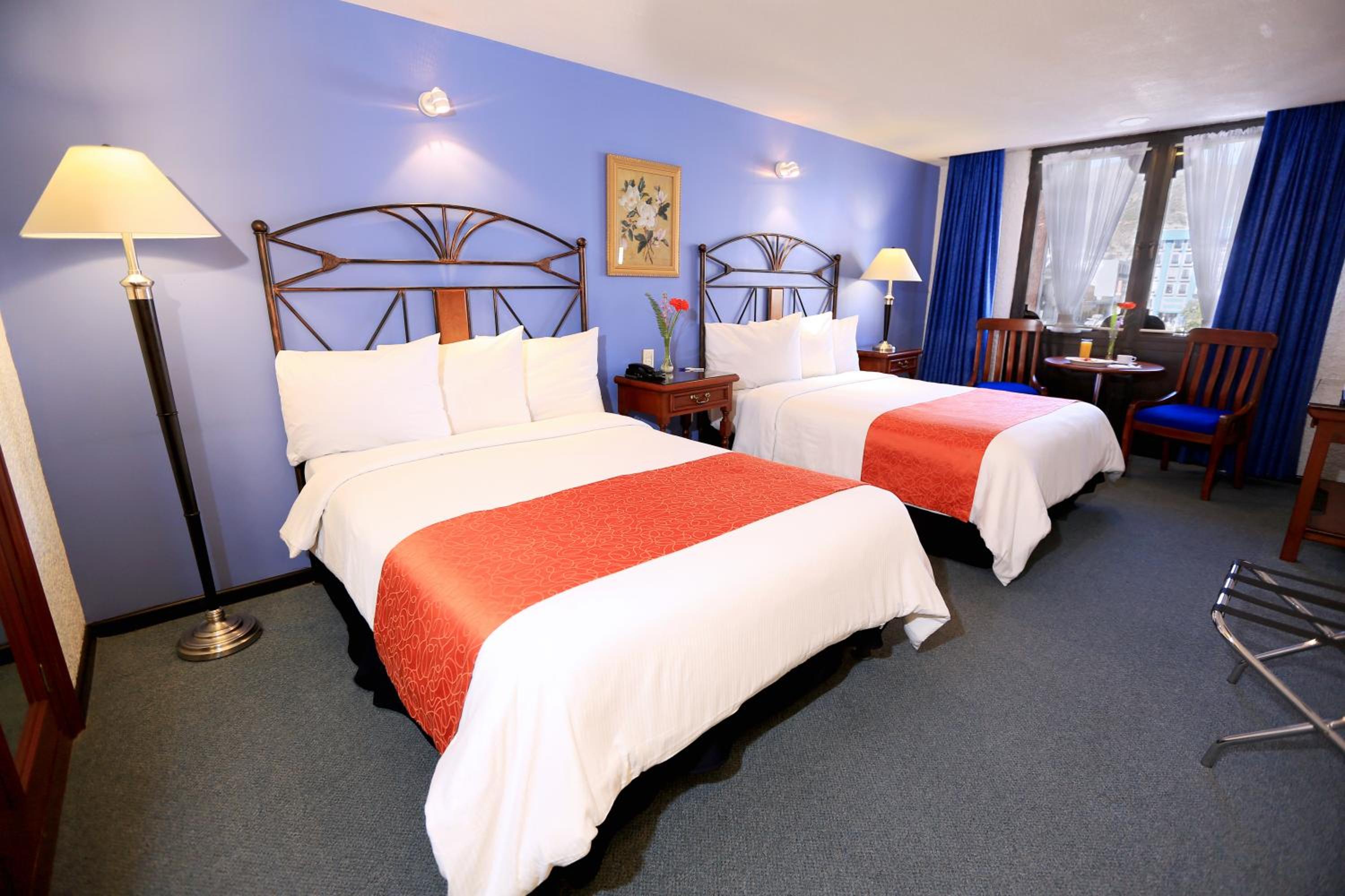 Junior Suite - Photo 1