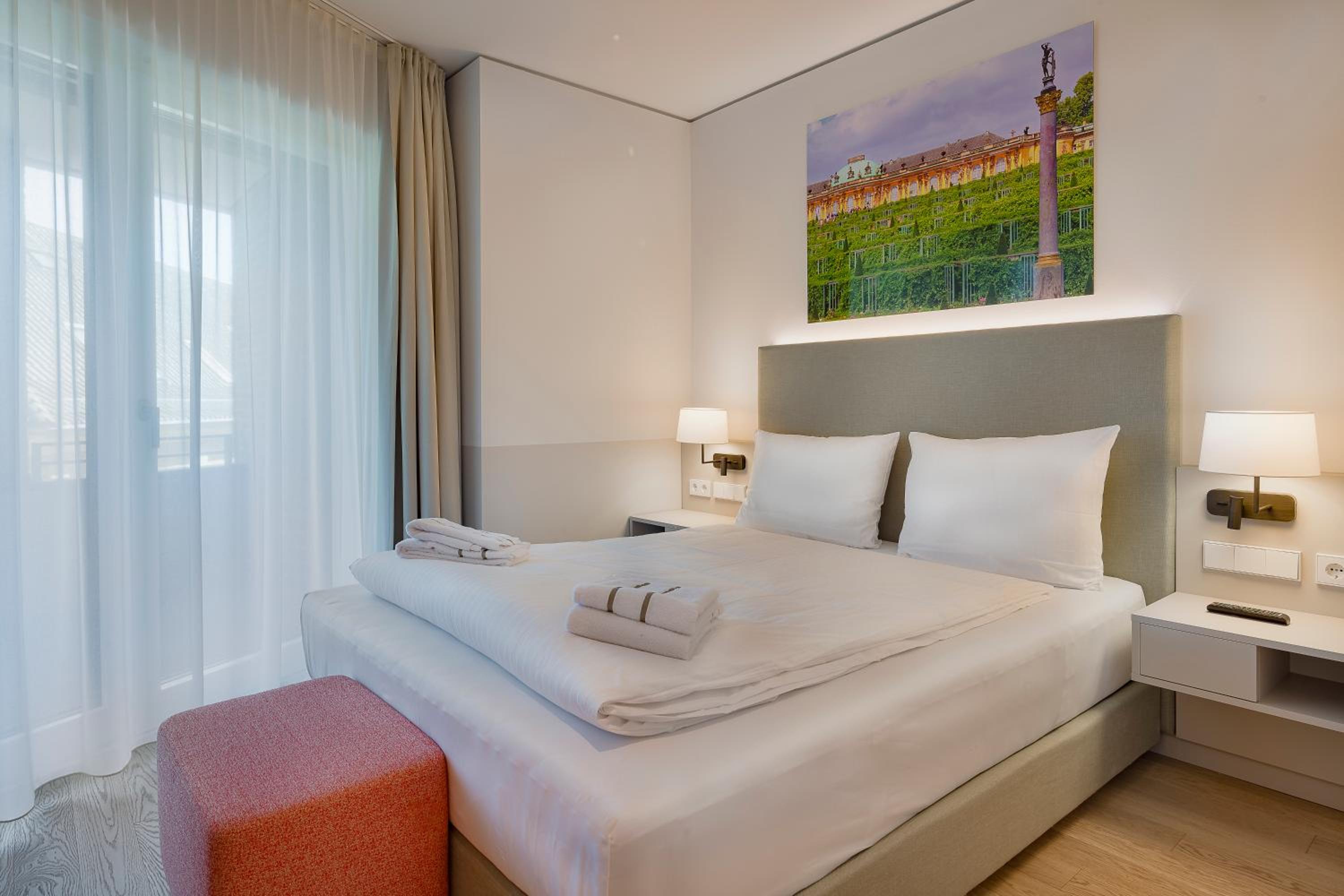 Superior Suite - Photo 3