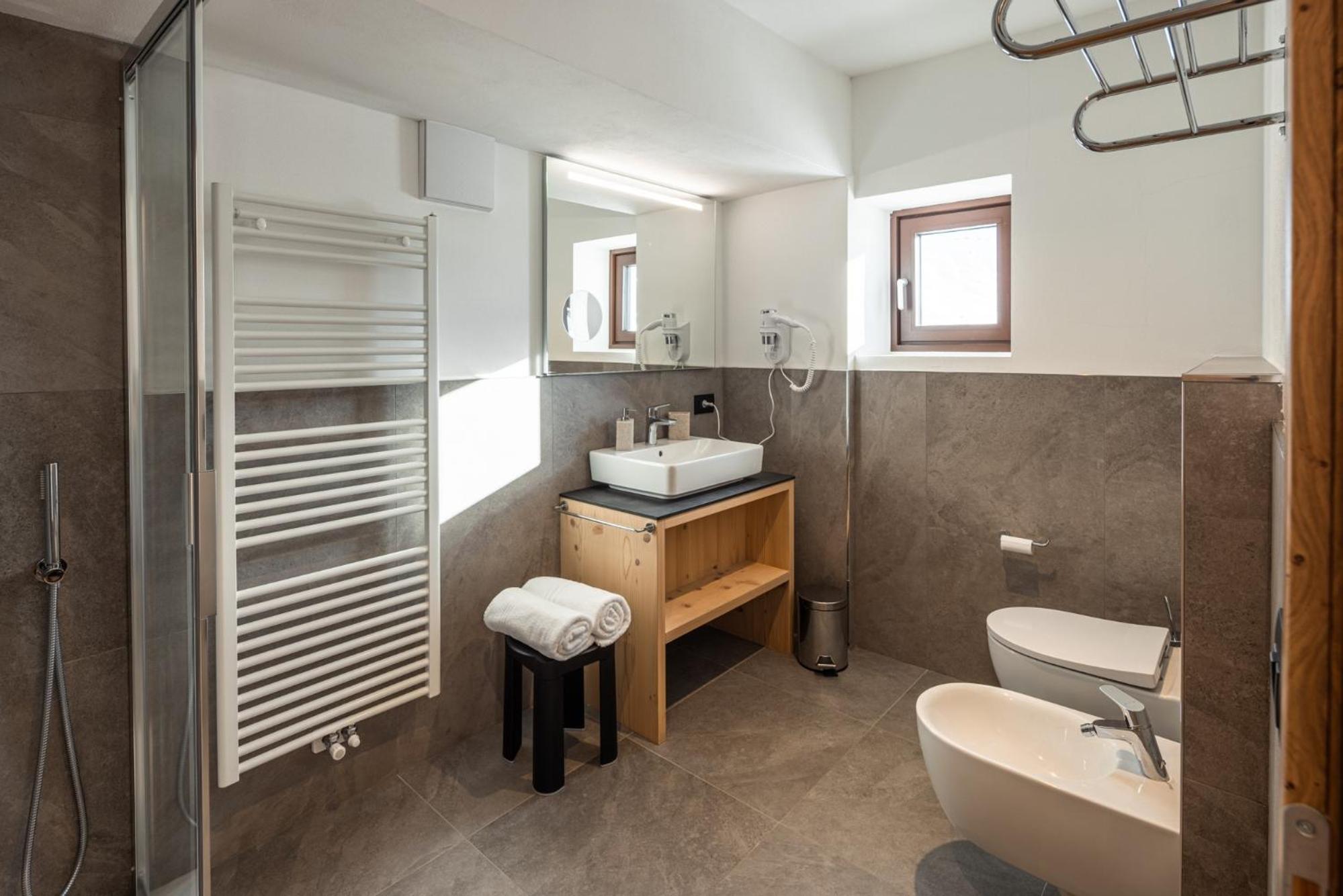 Standard Triple Room photo 3
