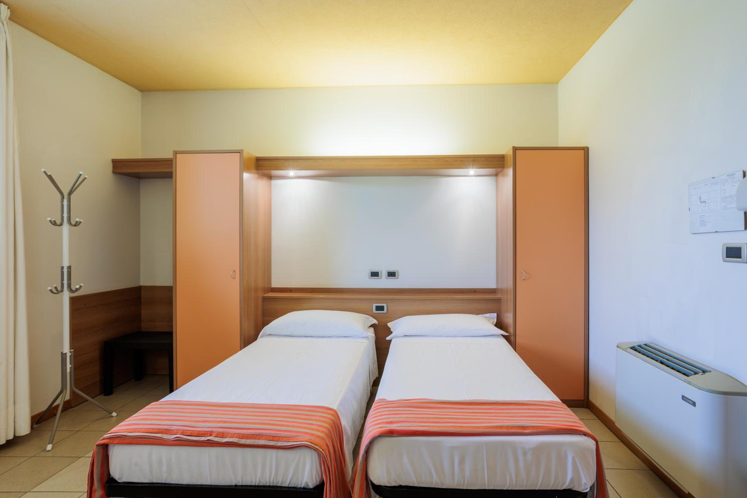 Twin Room photo 2