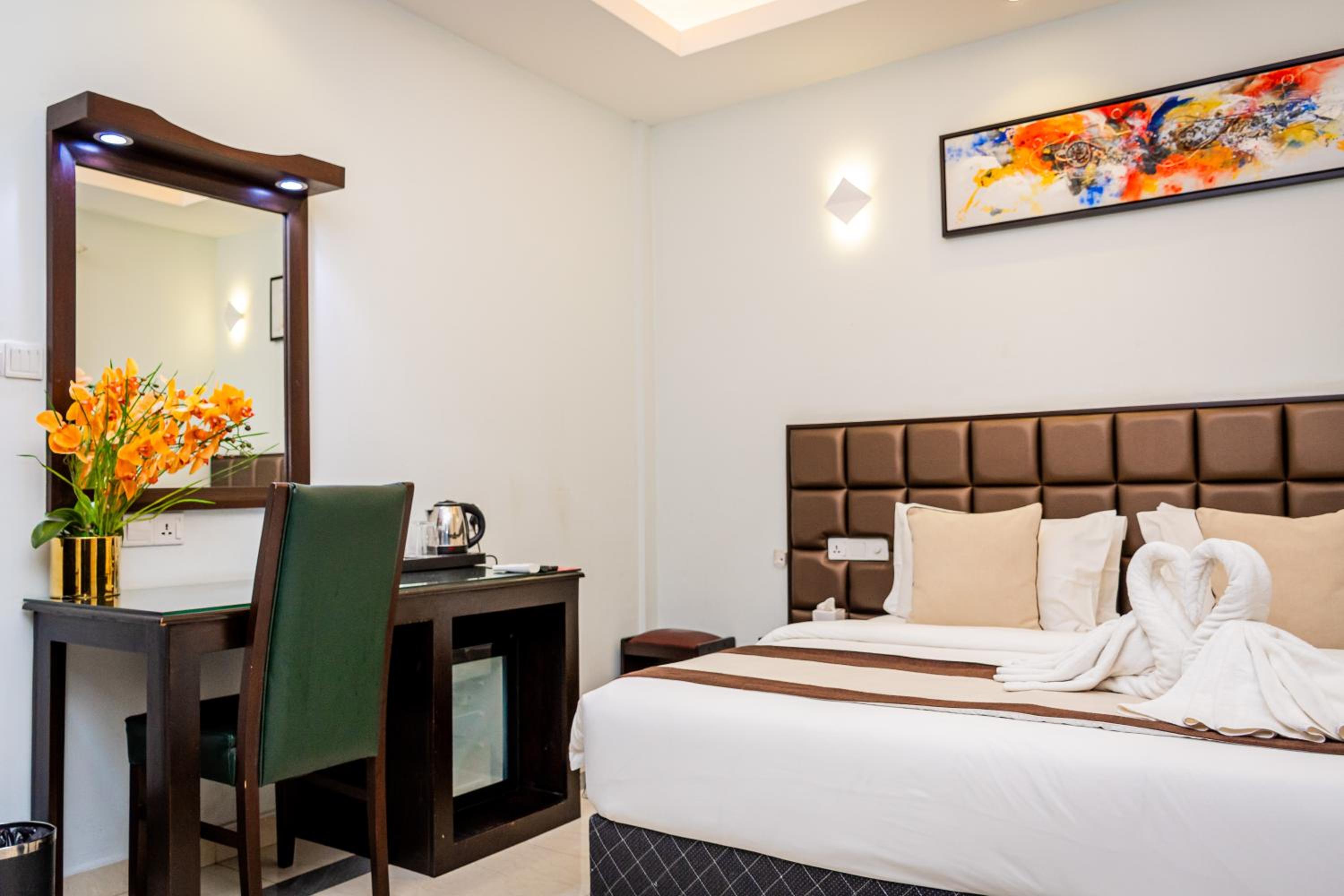 Deluxe Double Room with Balcony, photo 7