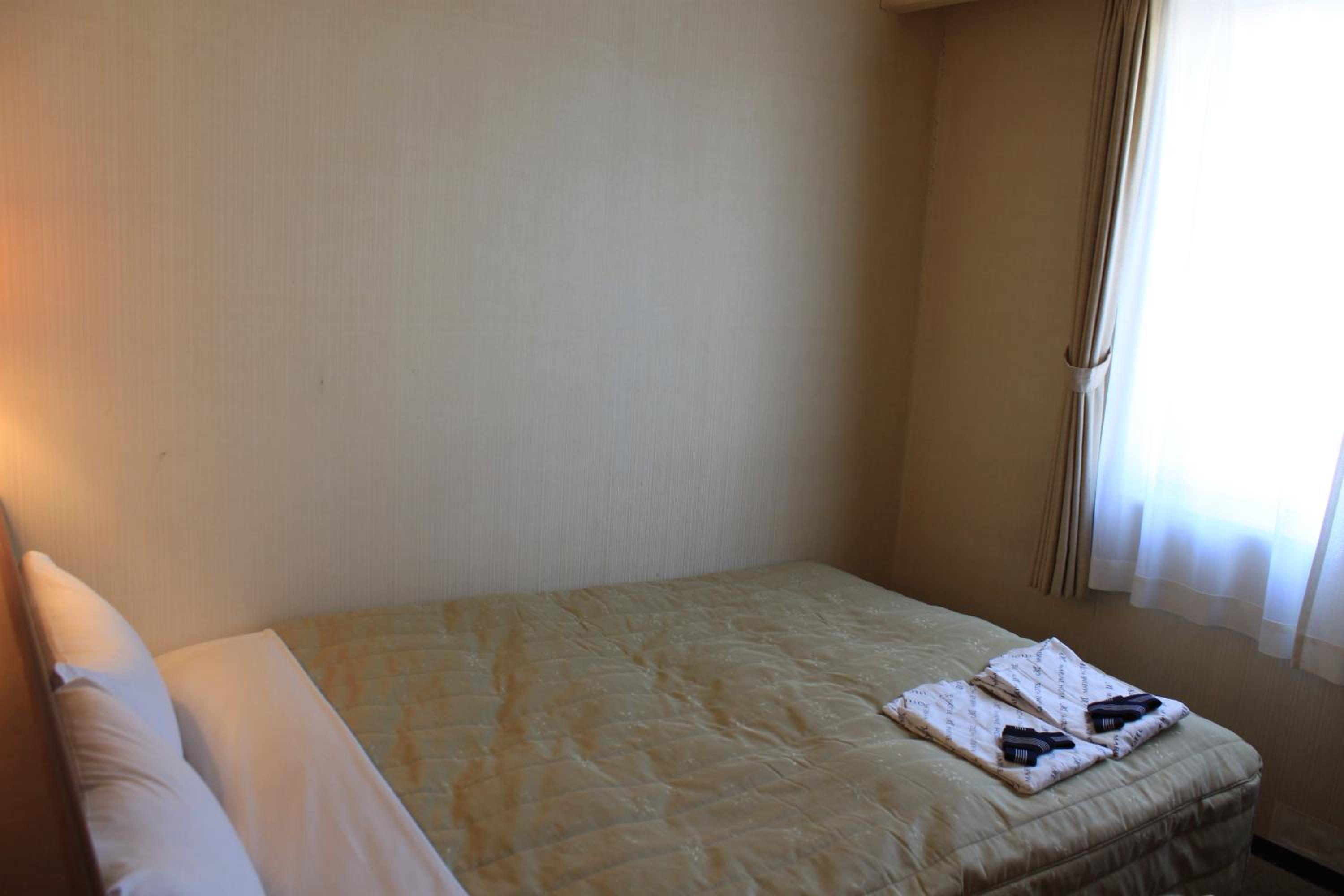 Double Room - Photo 6