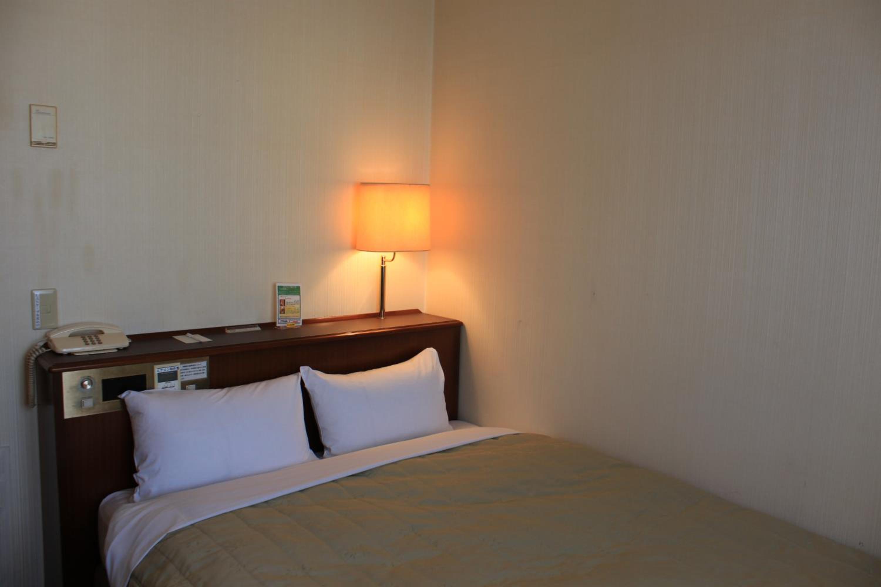 Double Room - Photo 7