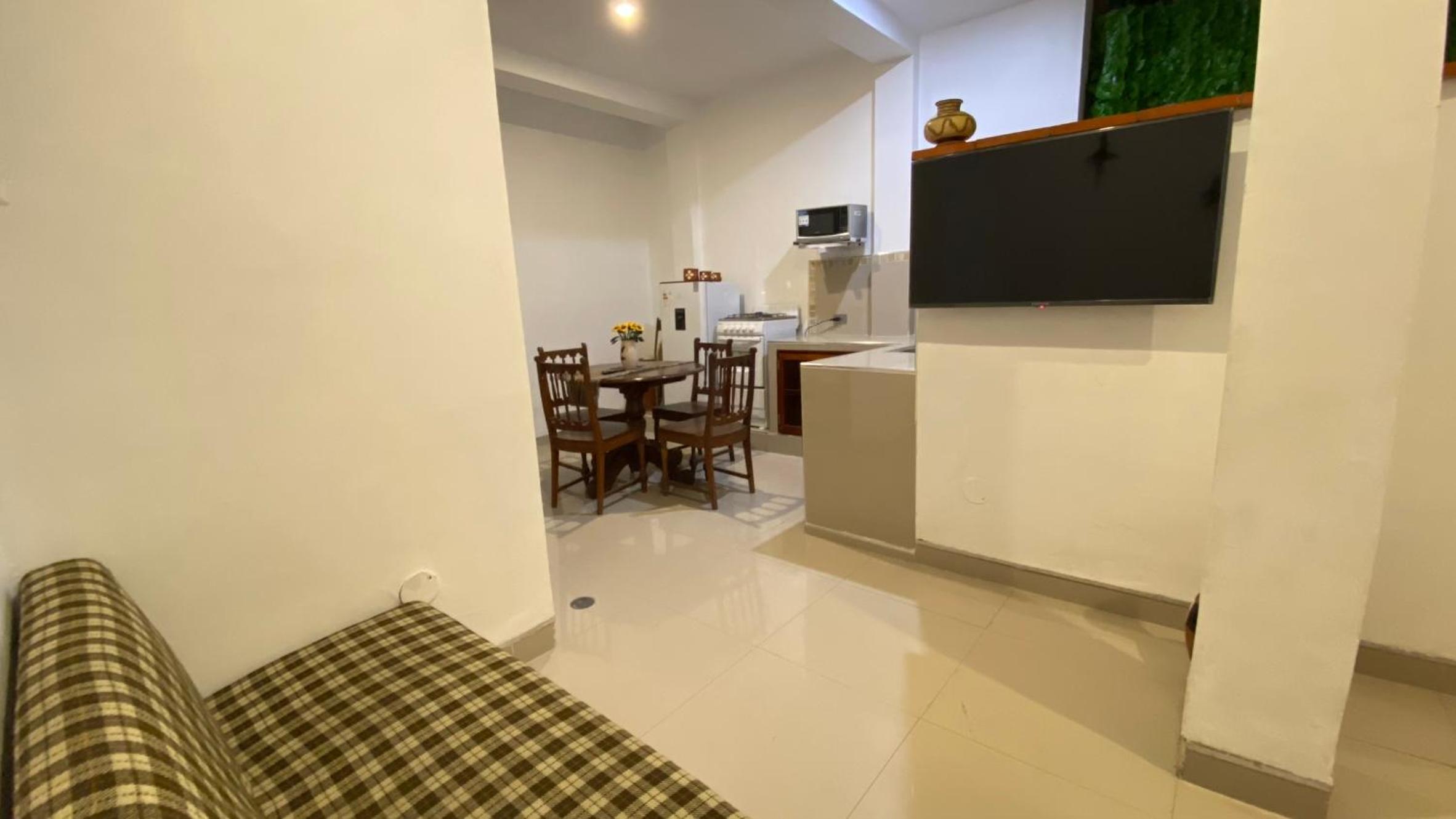 Three-Bedroom Deluxe Apartment photo 1