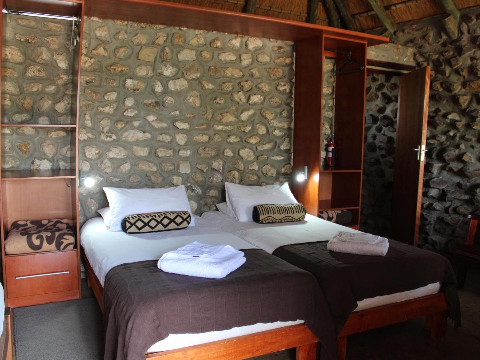 Double or Twin Room photo 2