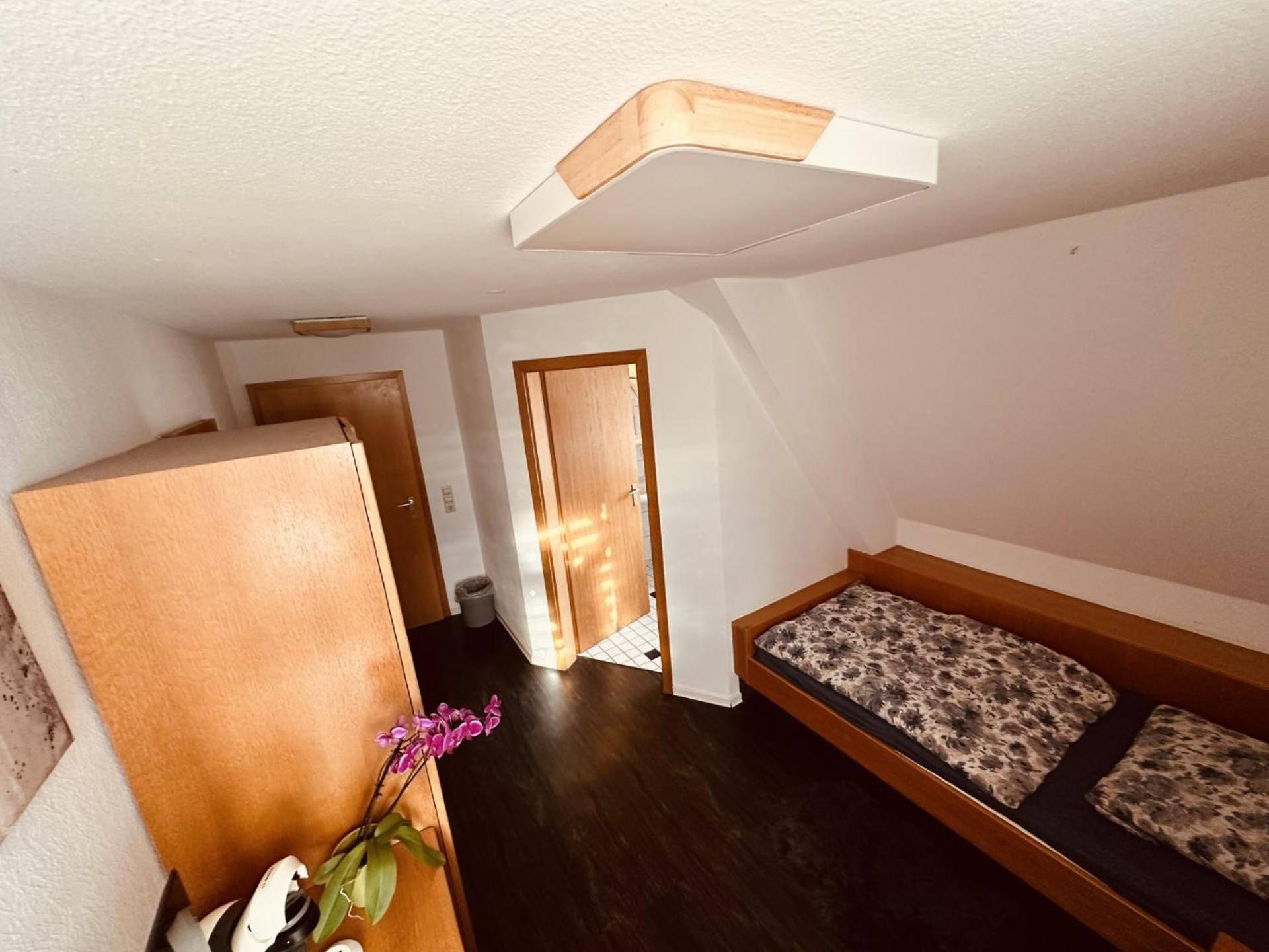 Single Room photo 1