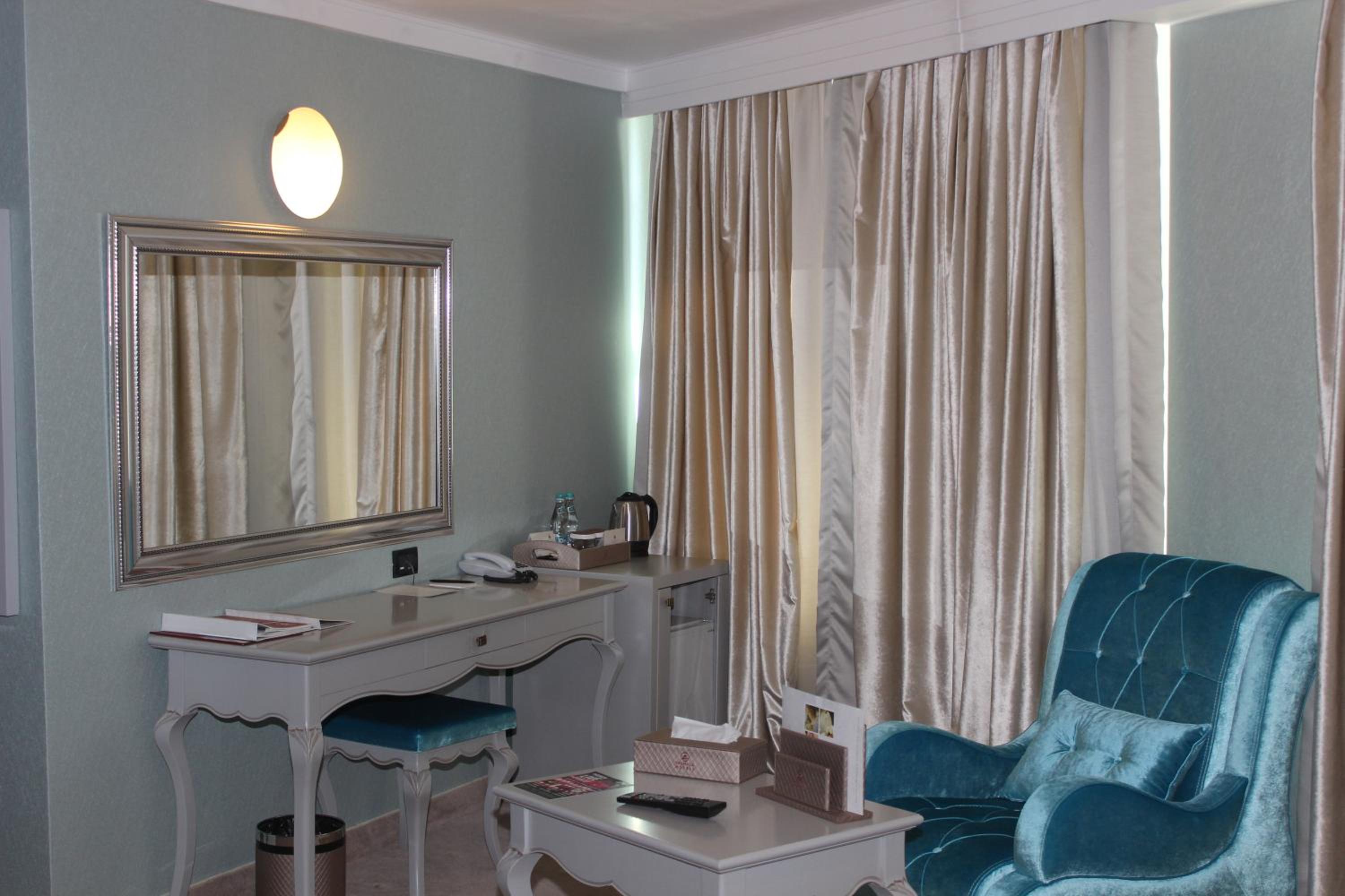 Superior Double Room - Photo 8