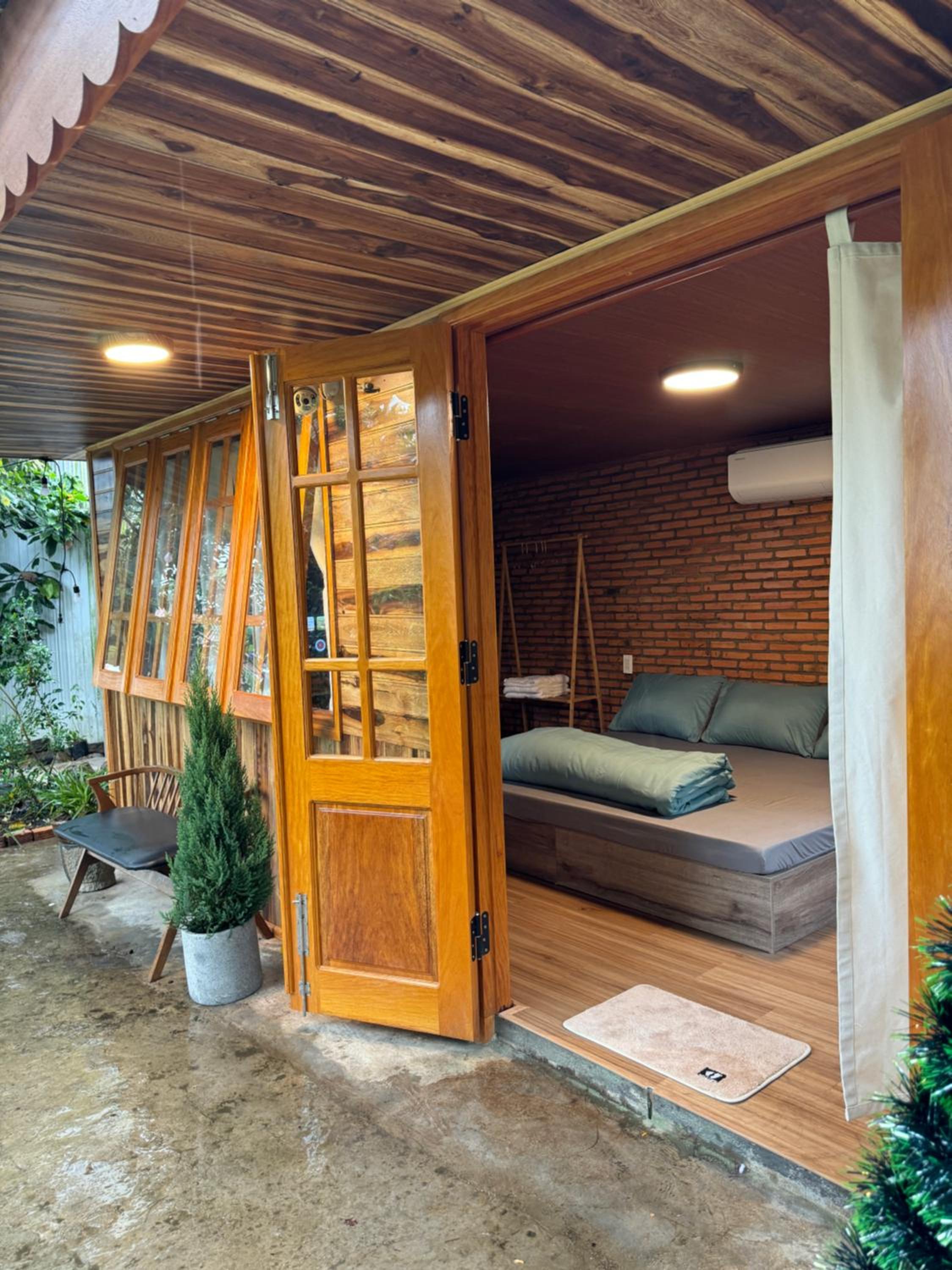 Triple Room with Garden View