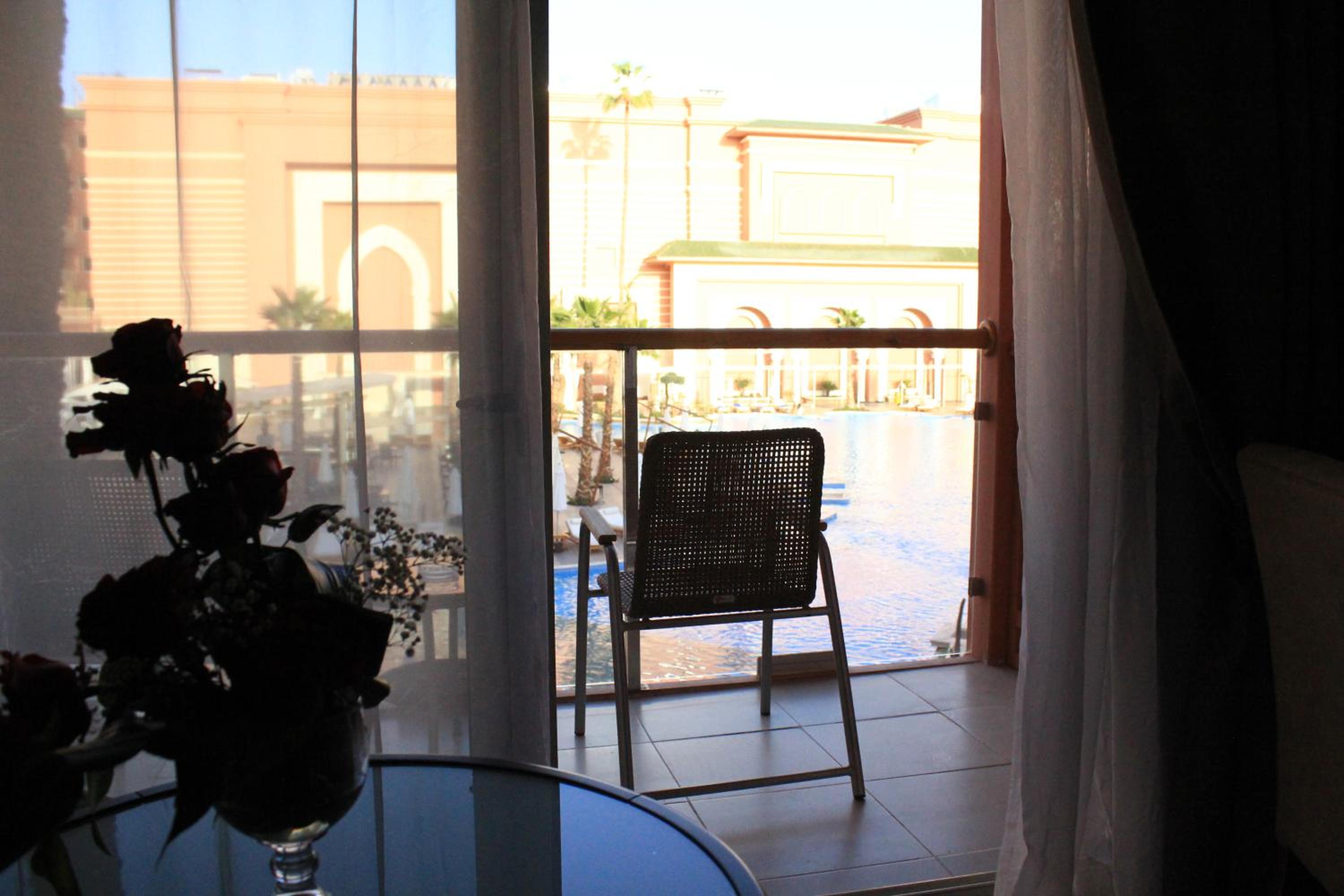 Premium Room Pool View King Bed
