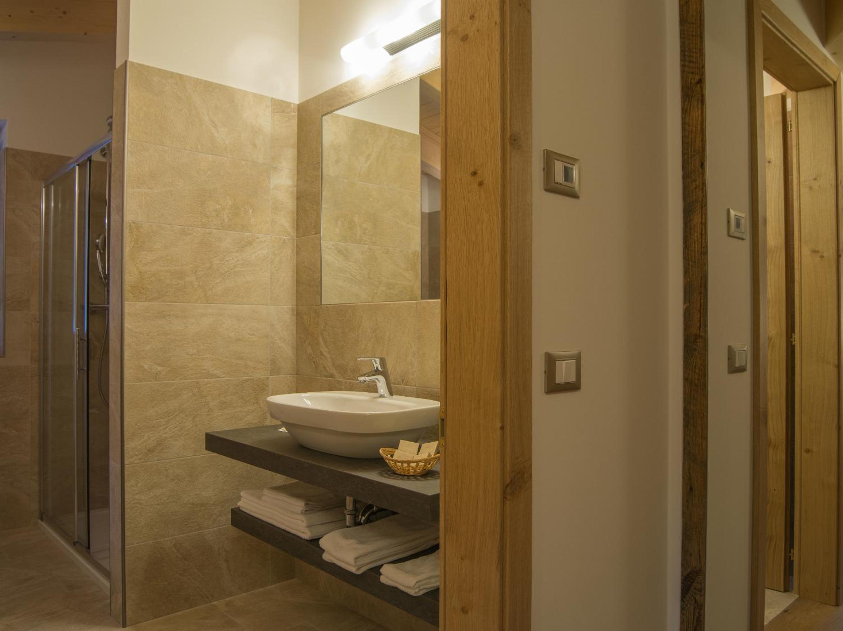 Double or Twin Room photo 2