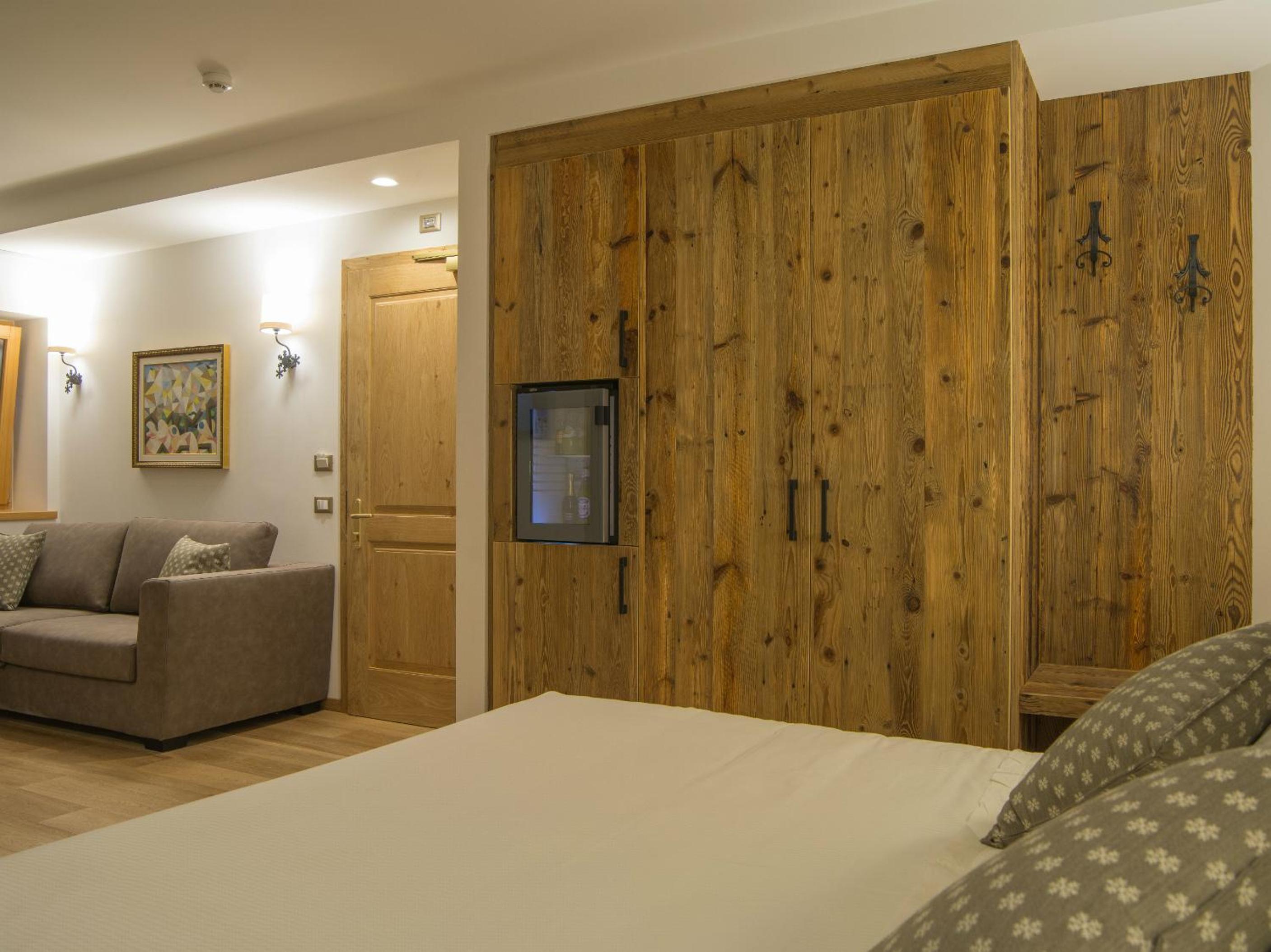 Deluxe Quadruple Room