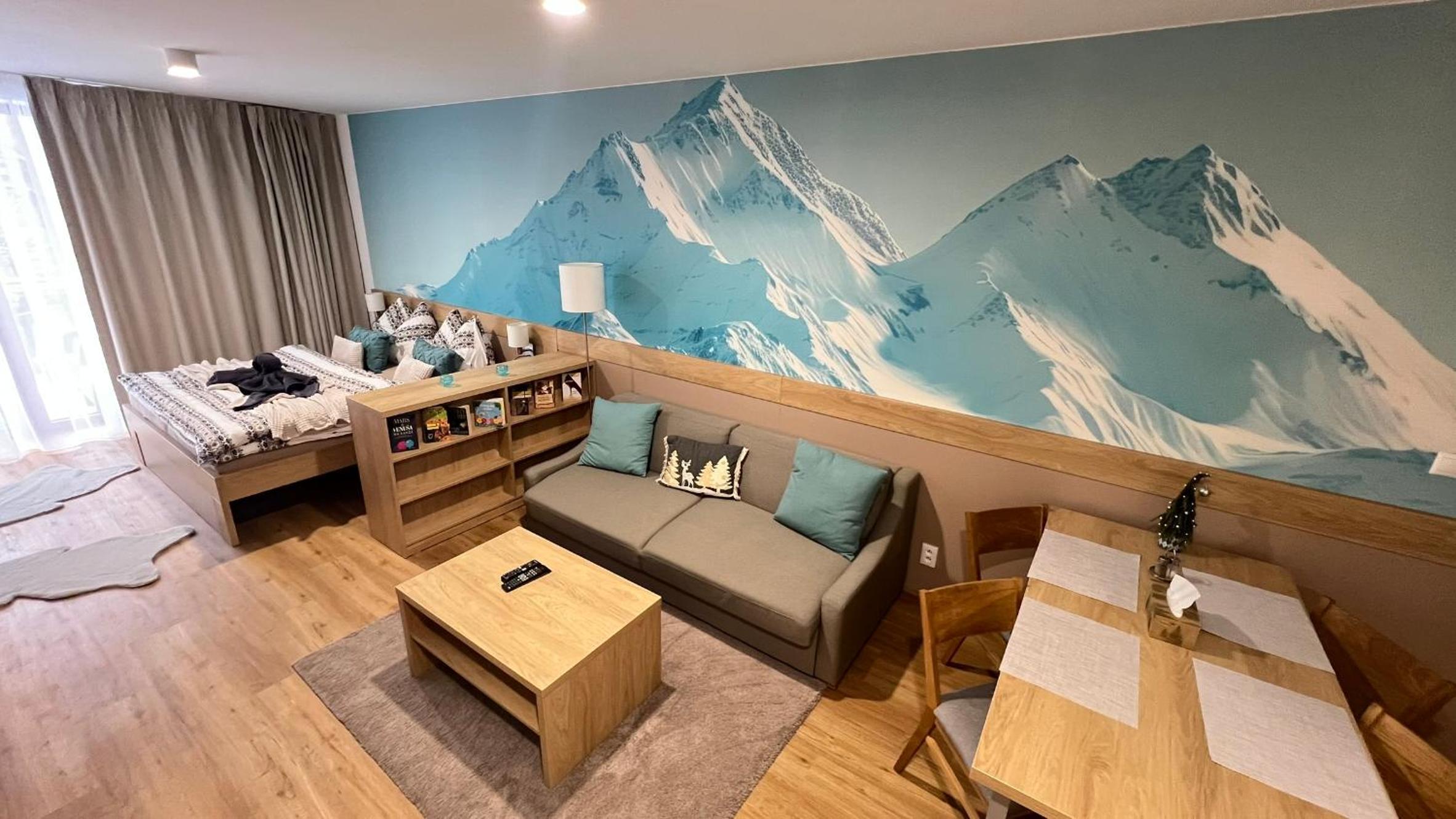 Studio Apartment with One Double Bed - Photo 9