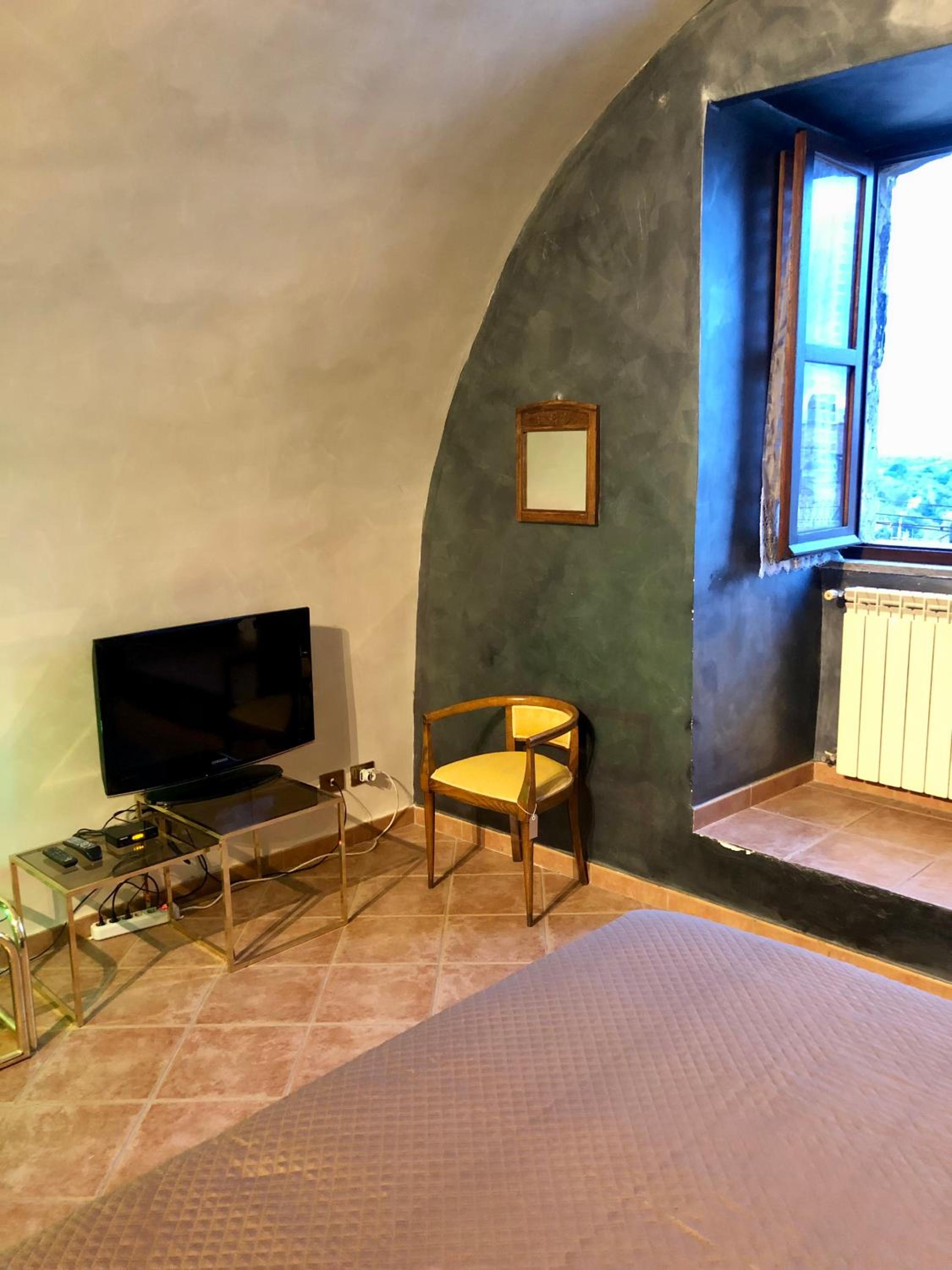 Superior King Room photo 3