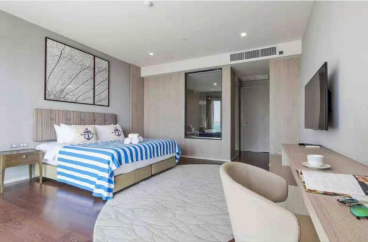 Two-Bedroom Suite photo 1