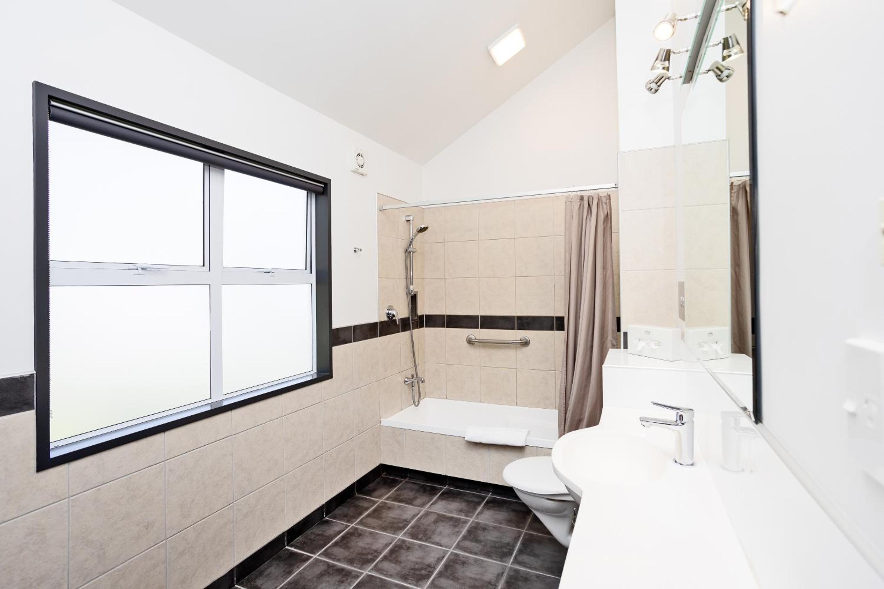 Superior Double or Twin Room - Photo 5