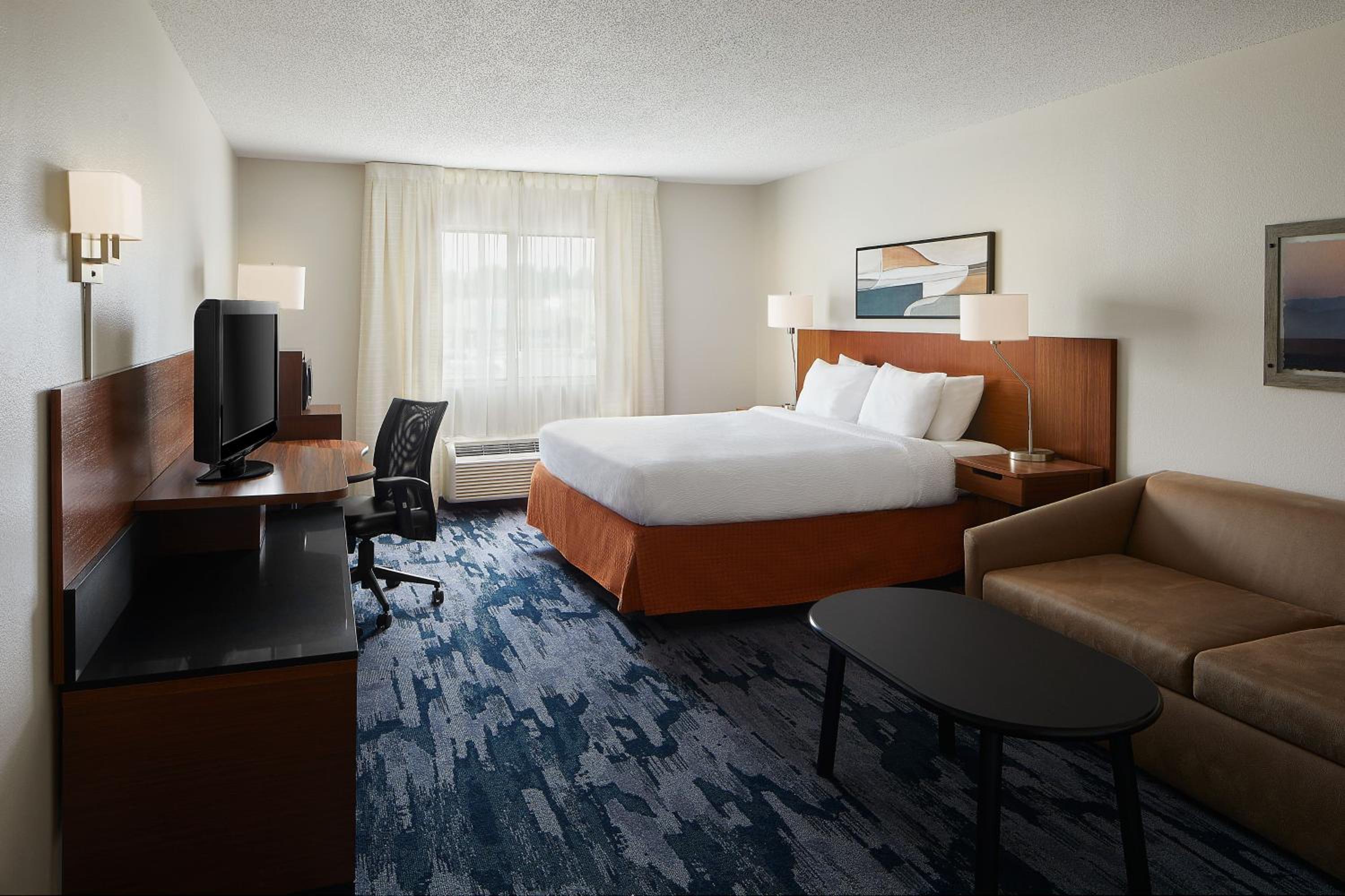 King Room with Sofa Bed