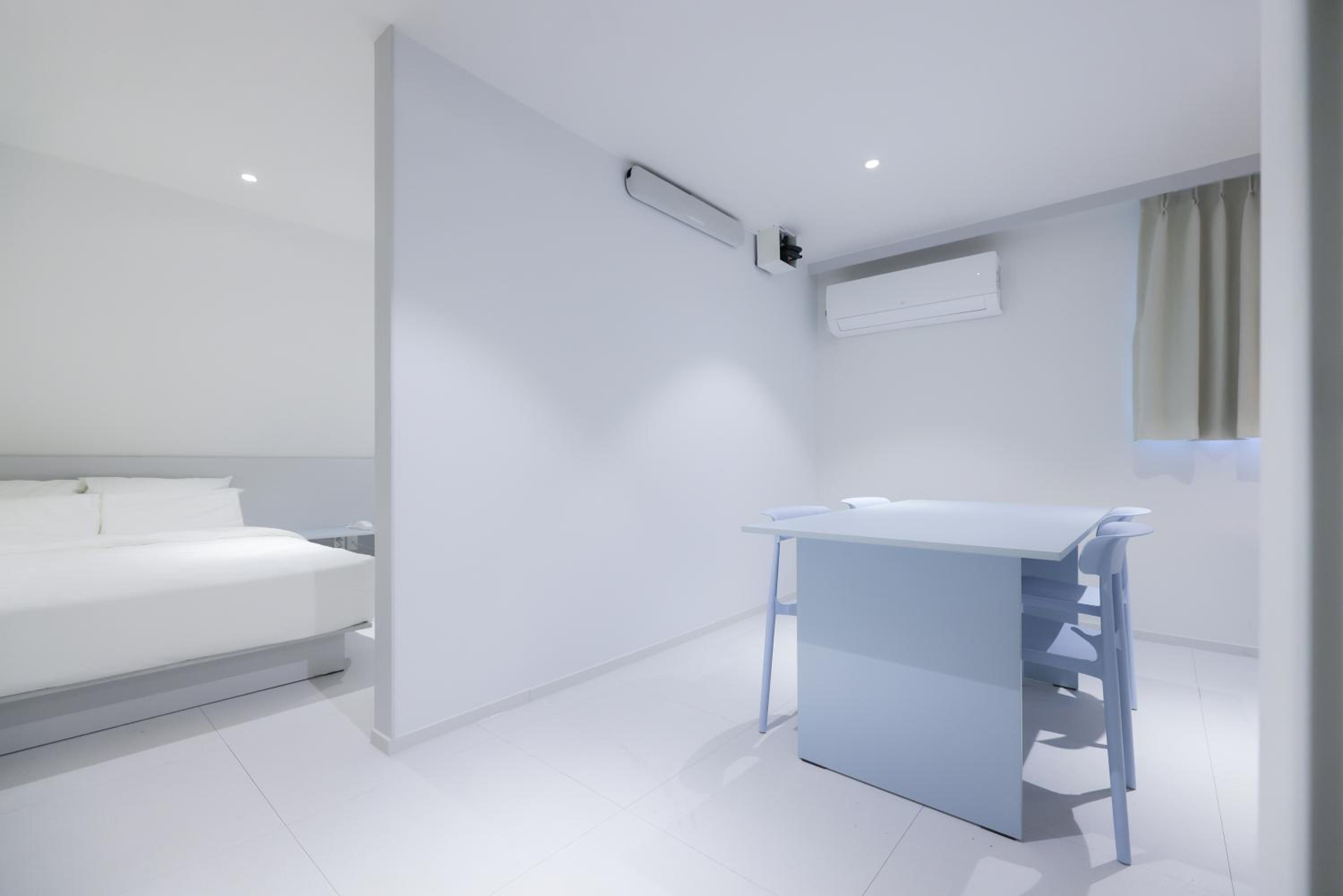 Double or Twin Room - Photo 2