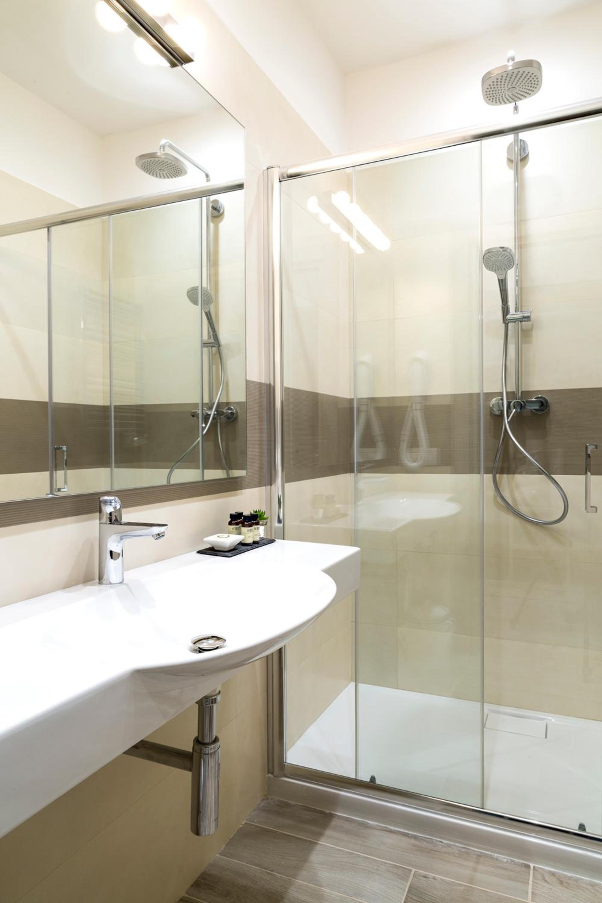 Deluxe Single Room photo 2