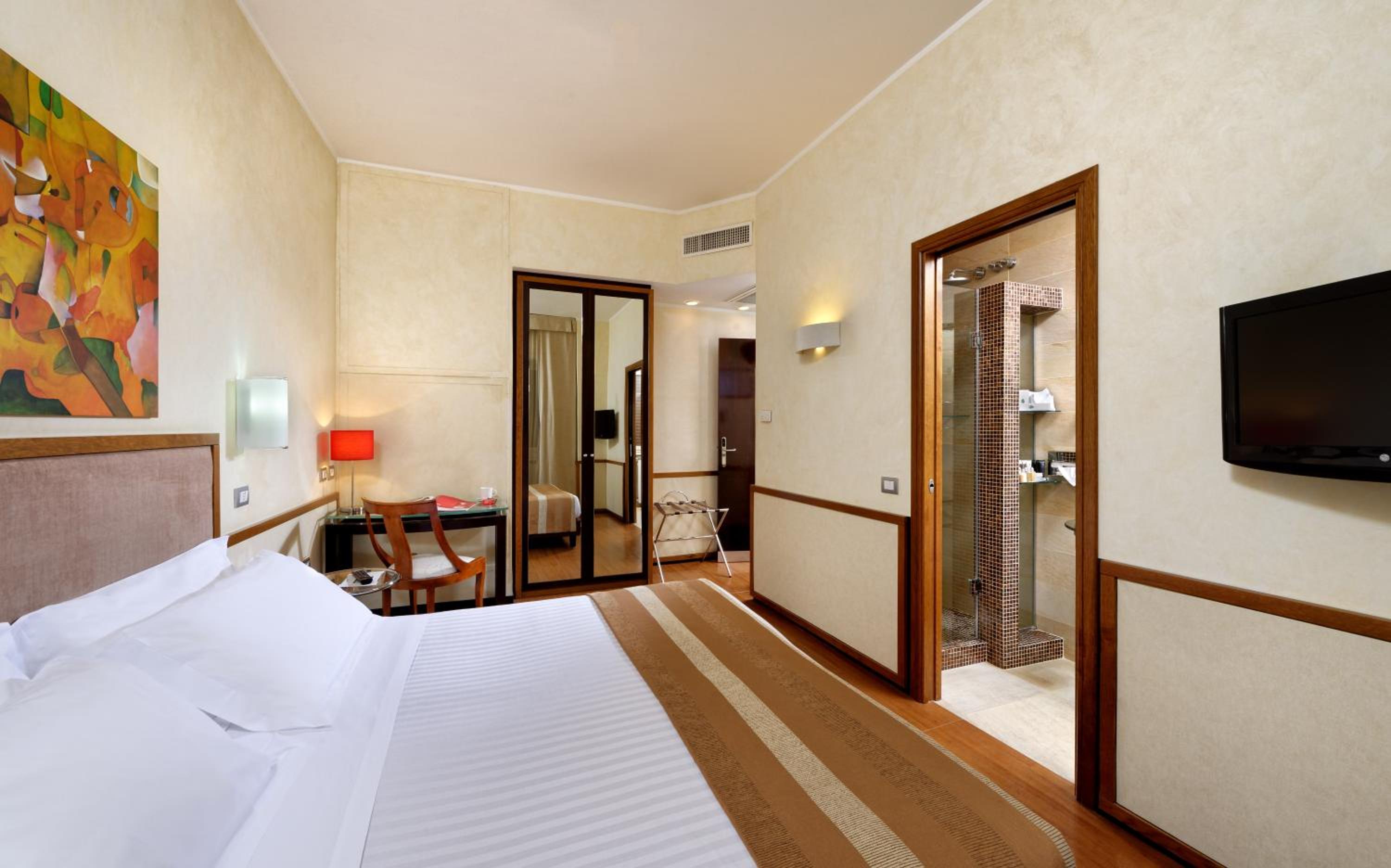 Comfort Triple Room