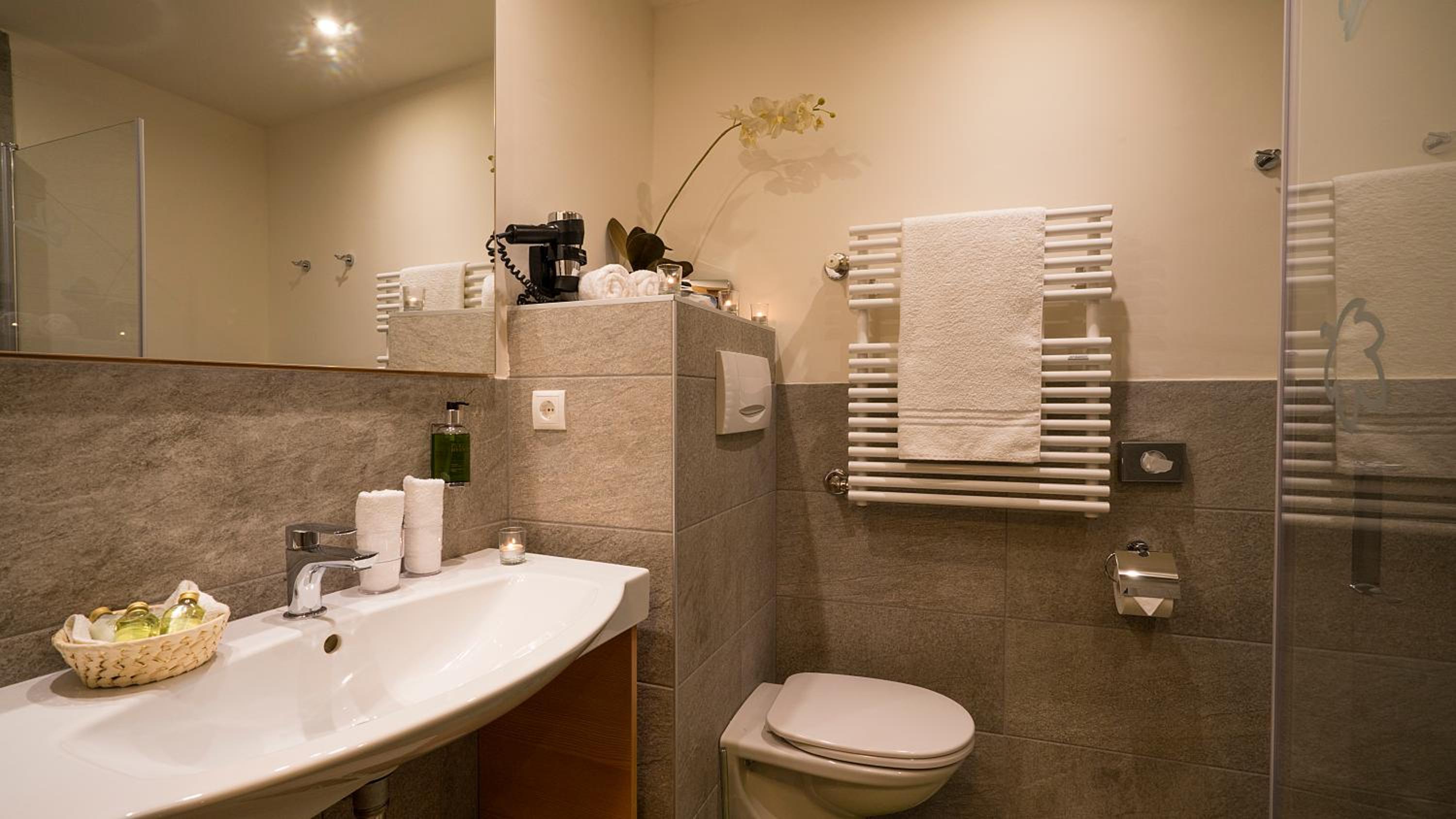 Superior Double Room - Photo 14