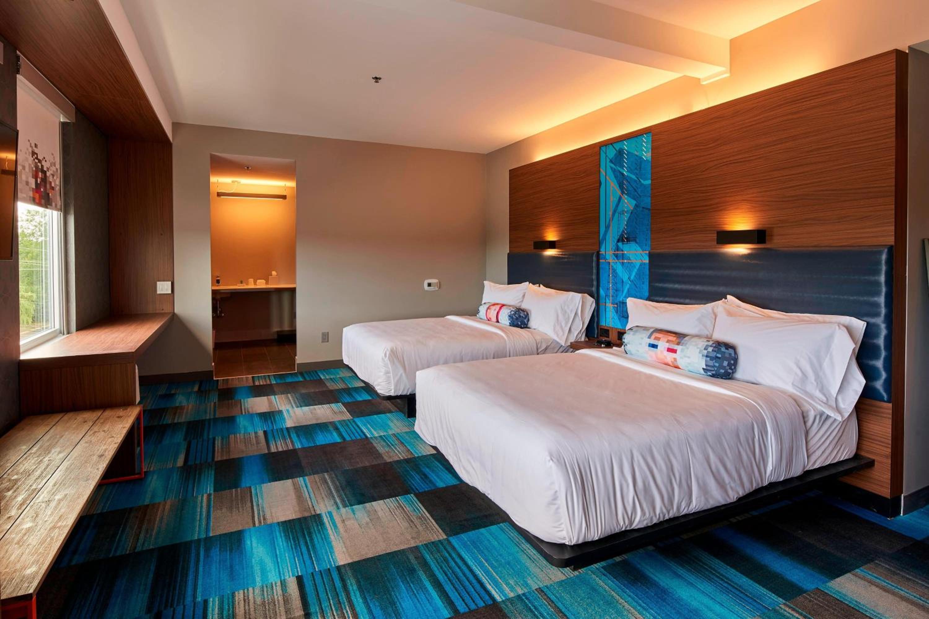 Queen Room with Two Queen Beds - Hearing Accessible photo 2