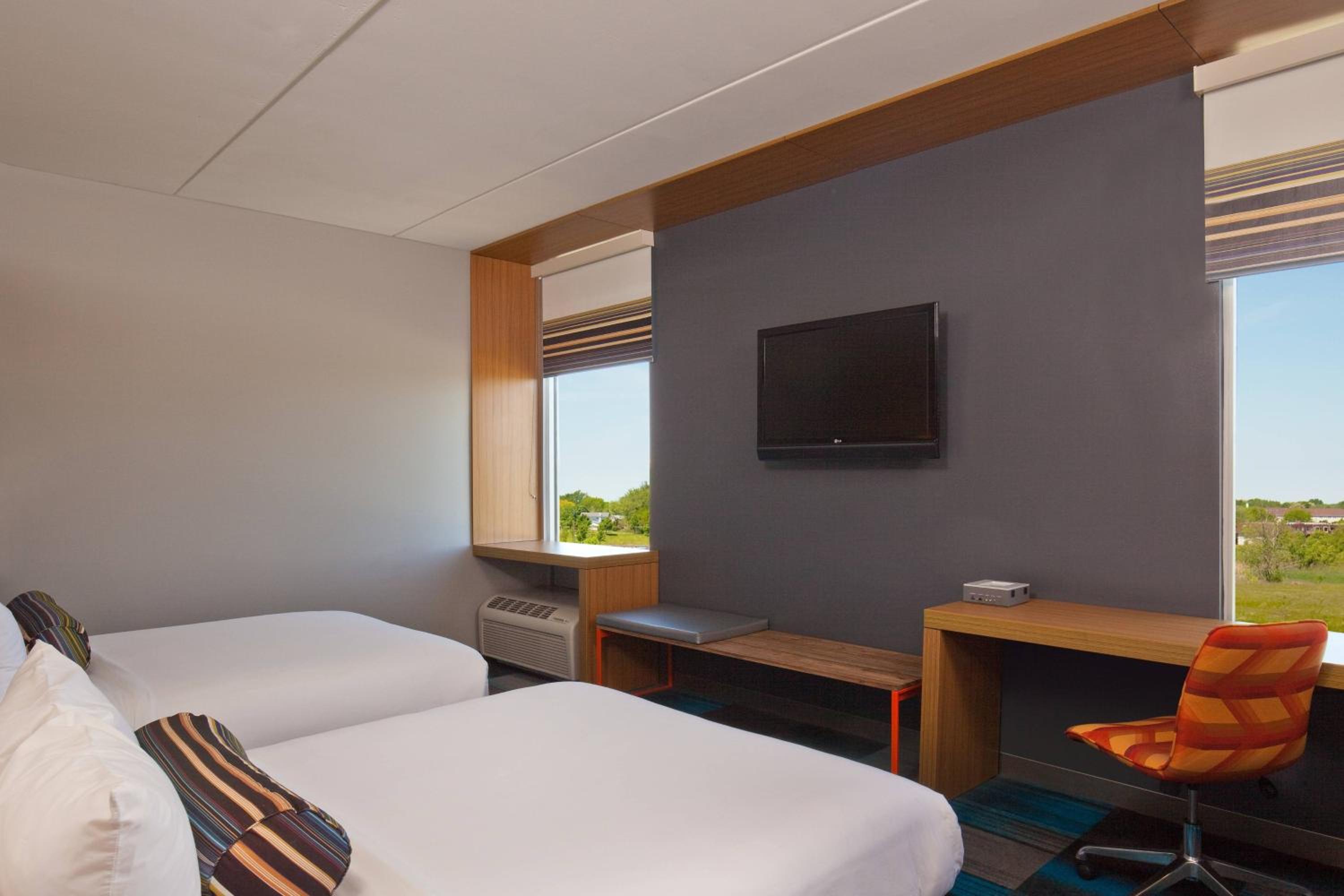 Queen Room with Two Queen Beds and Roll-in Shower - Mobility and Hearing Accessible - Photo 1
