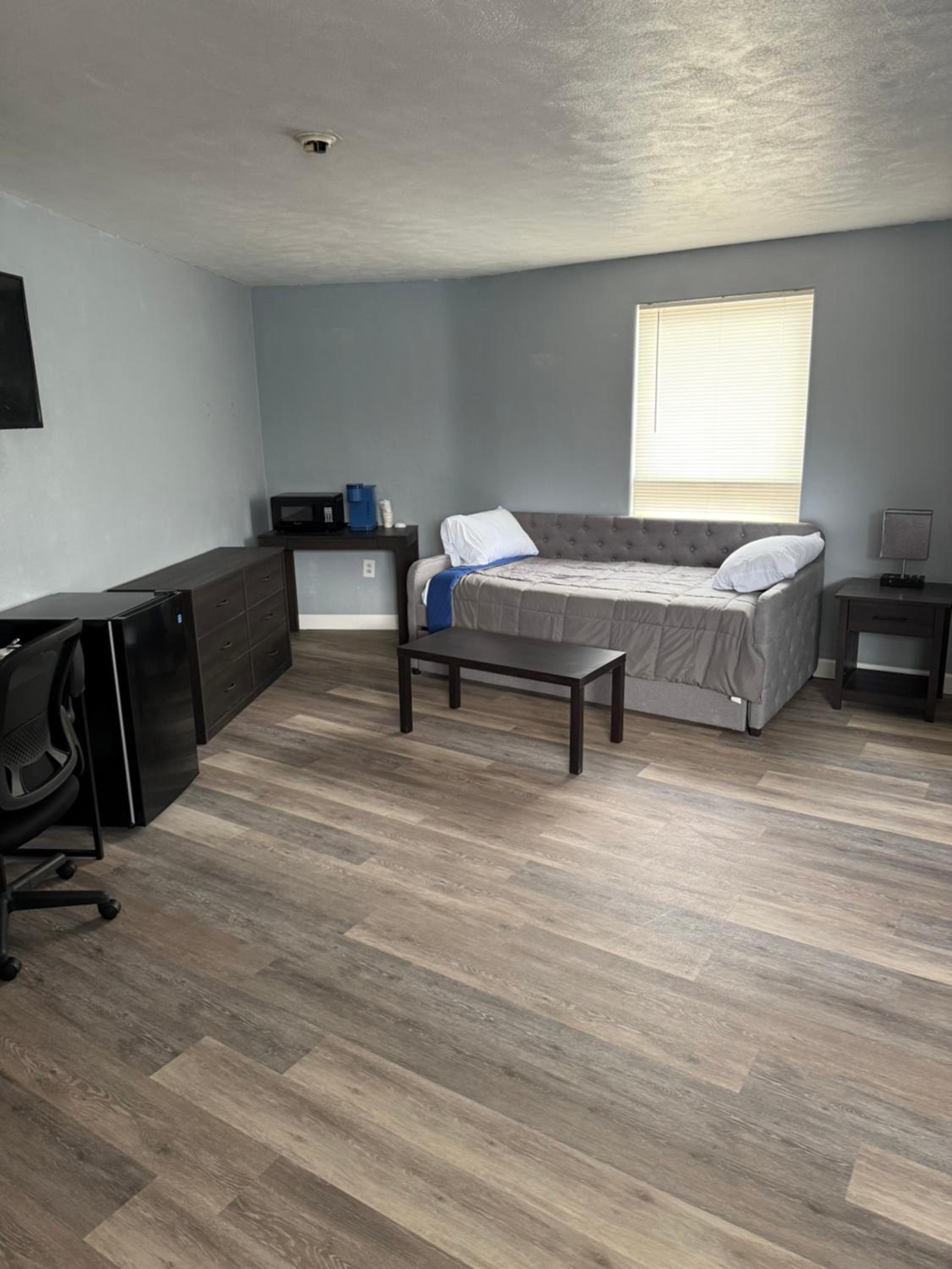 Standard Double Suite