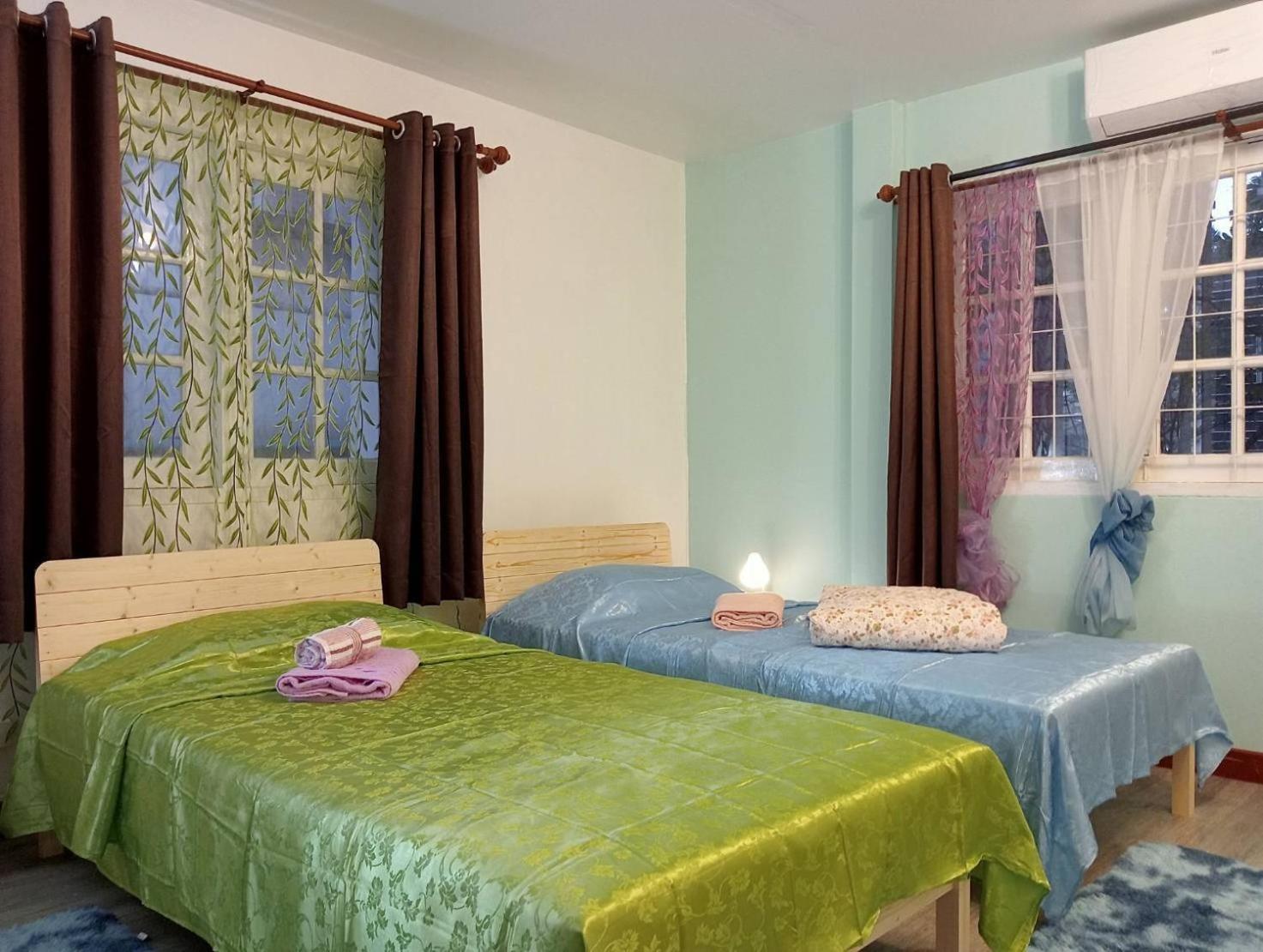 Deluxe Twin Room photo 2
