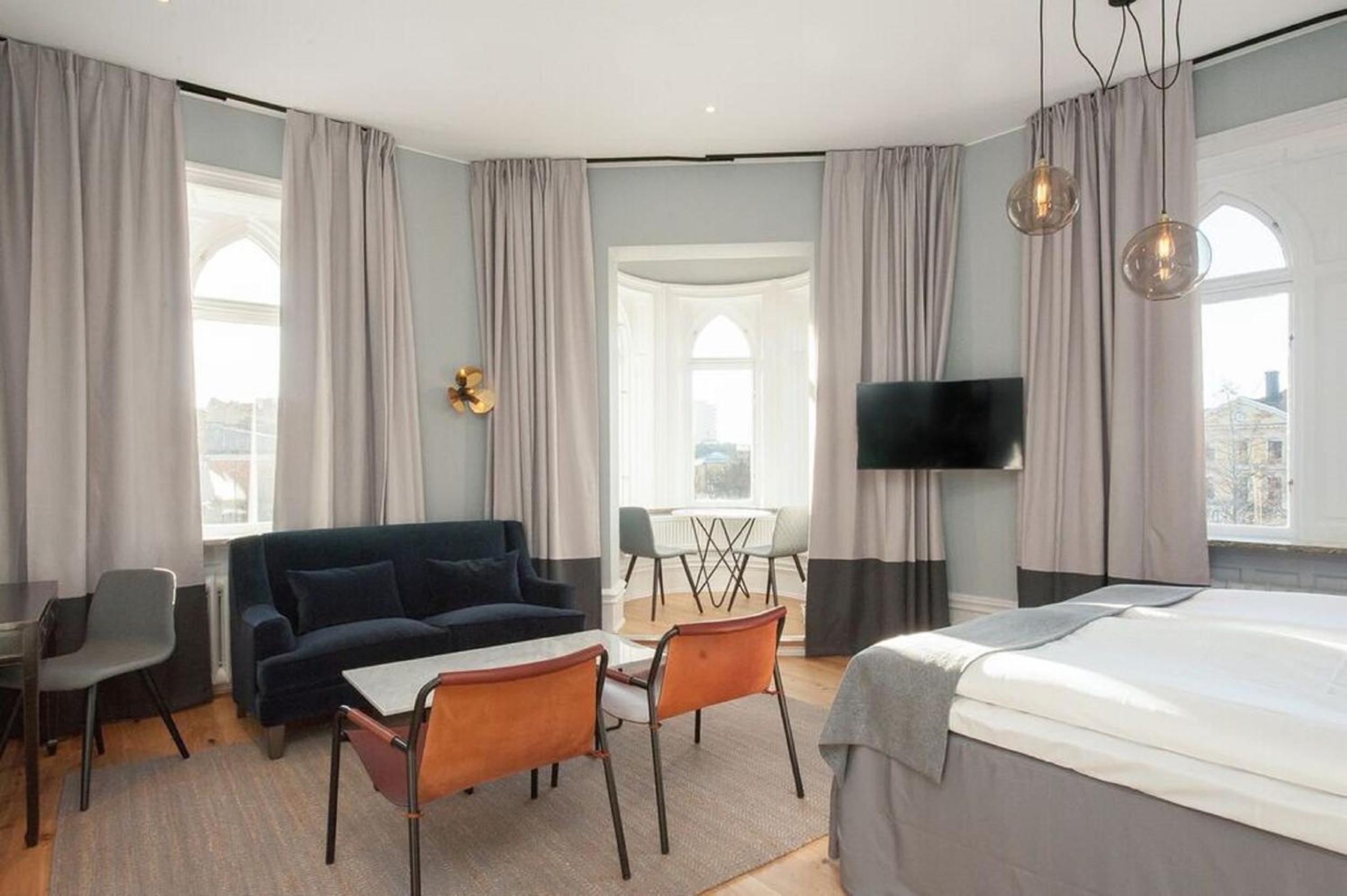 Deluxe Double Room photo 3