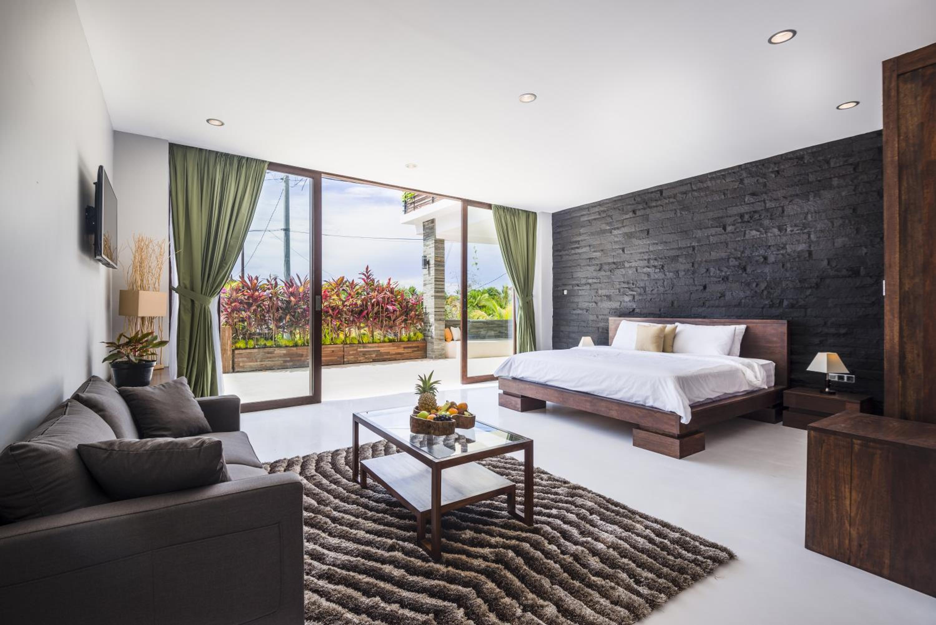 Double Room with Pool View
