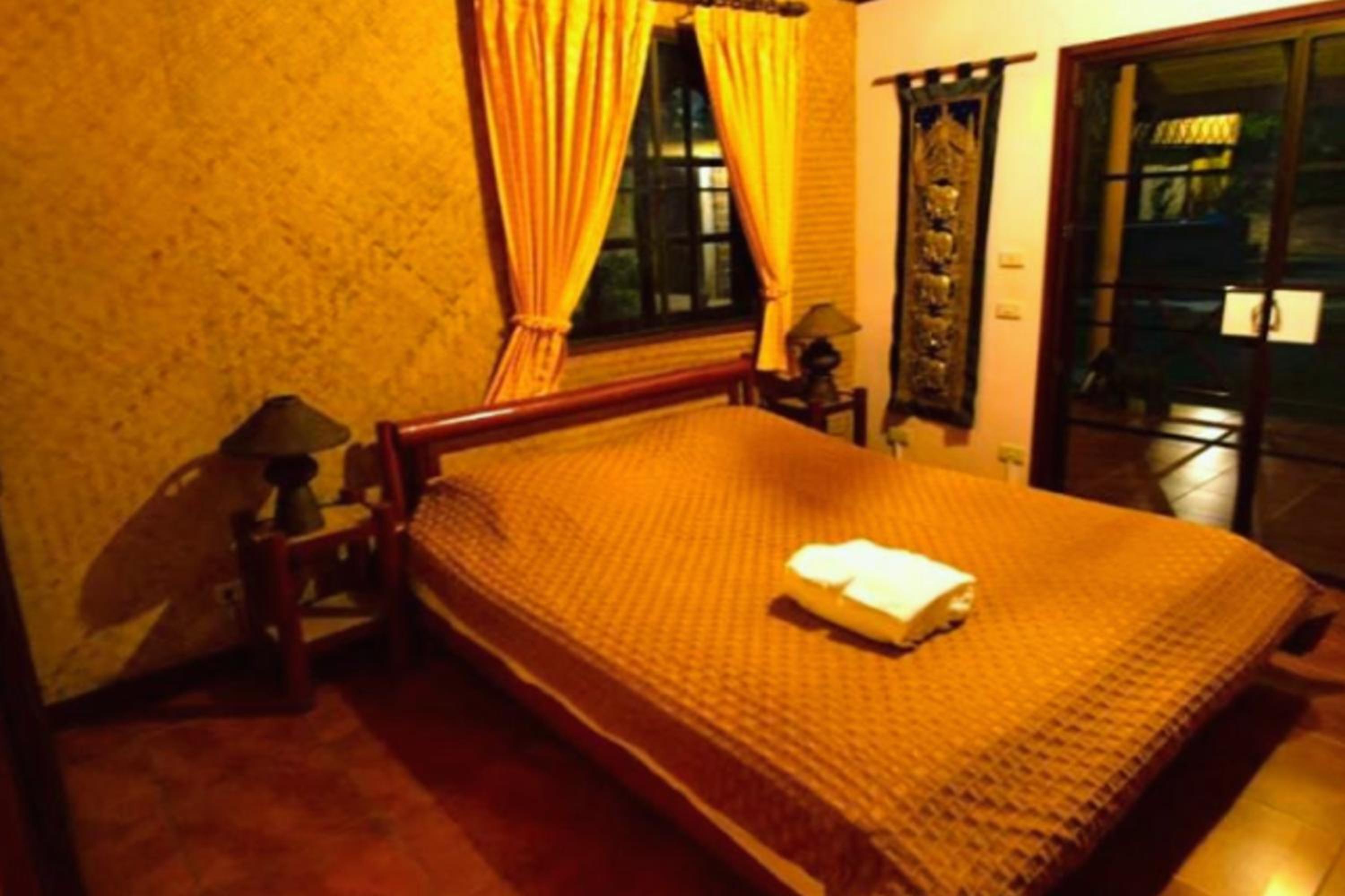 Bungalow with Fan photo 2