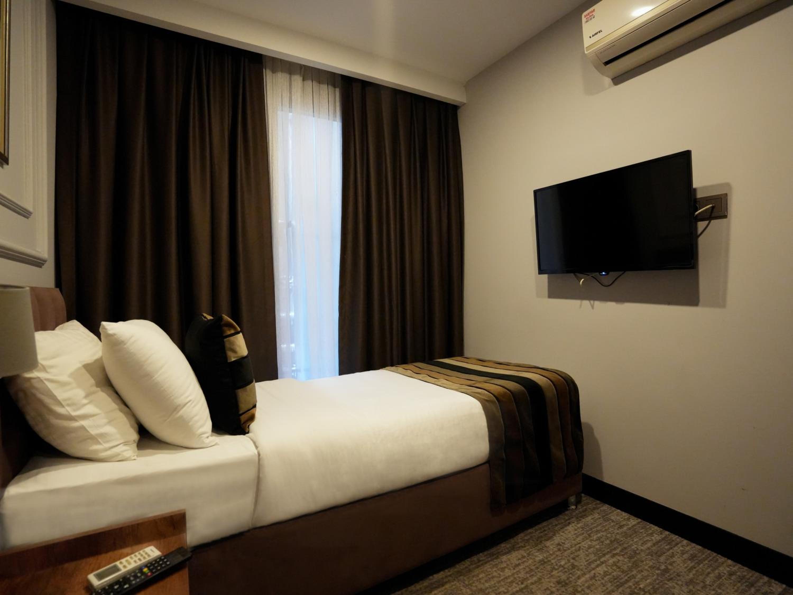 Deluxe Single Room photo 2