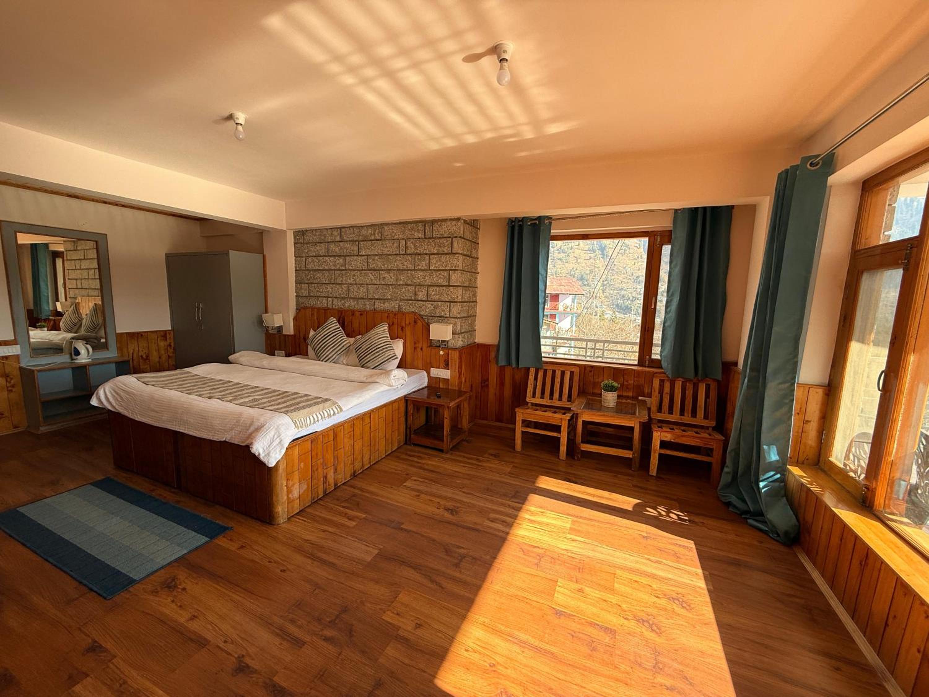 Superior Double Room - Photo 2