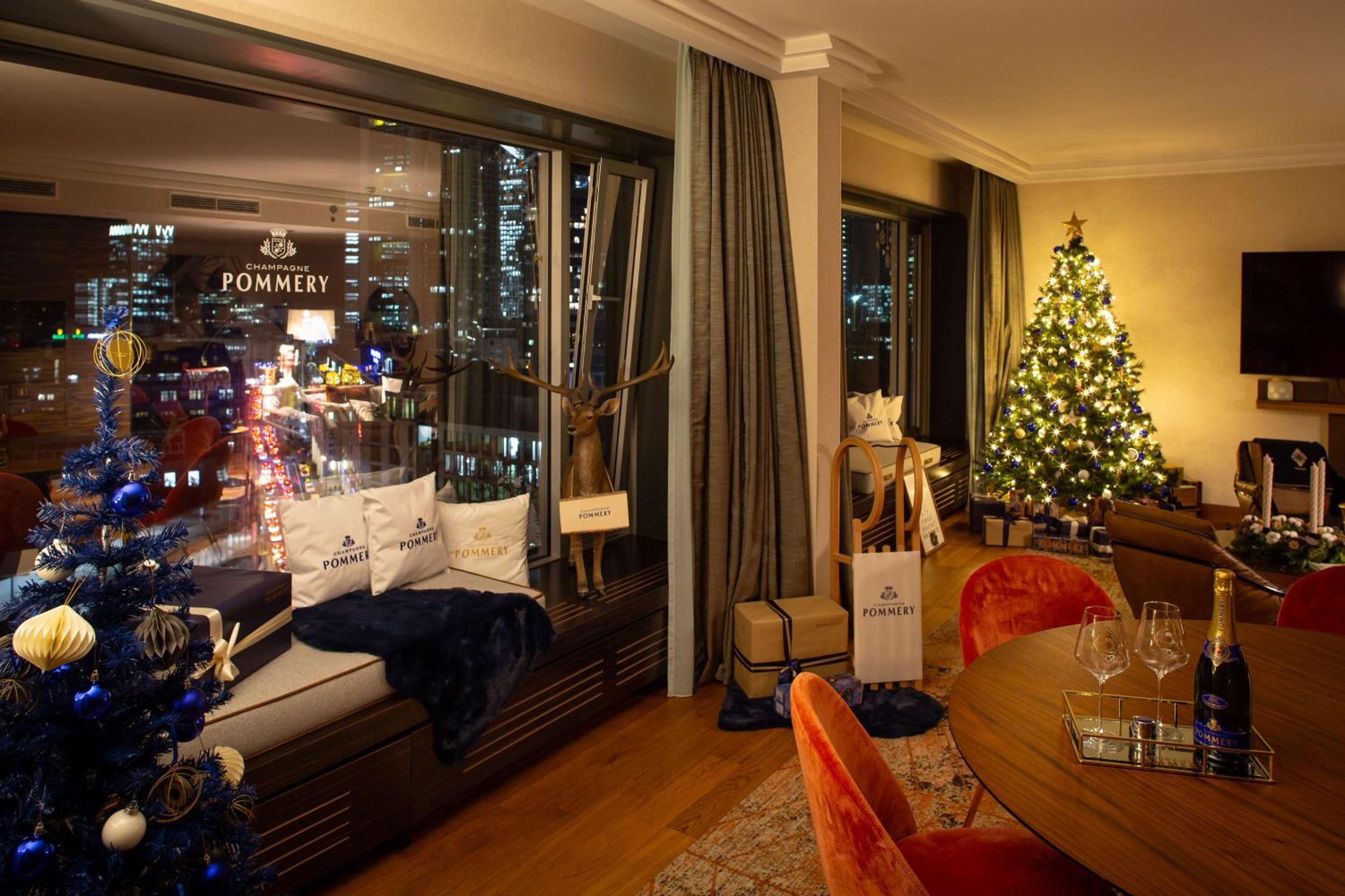 Pommery Christmas-Themed Penthouse Suite