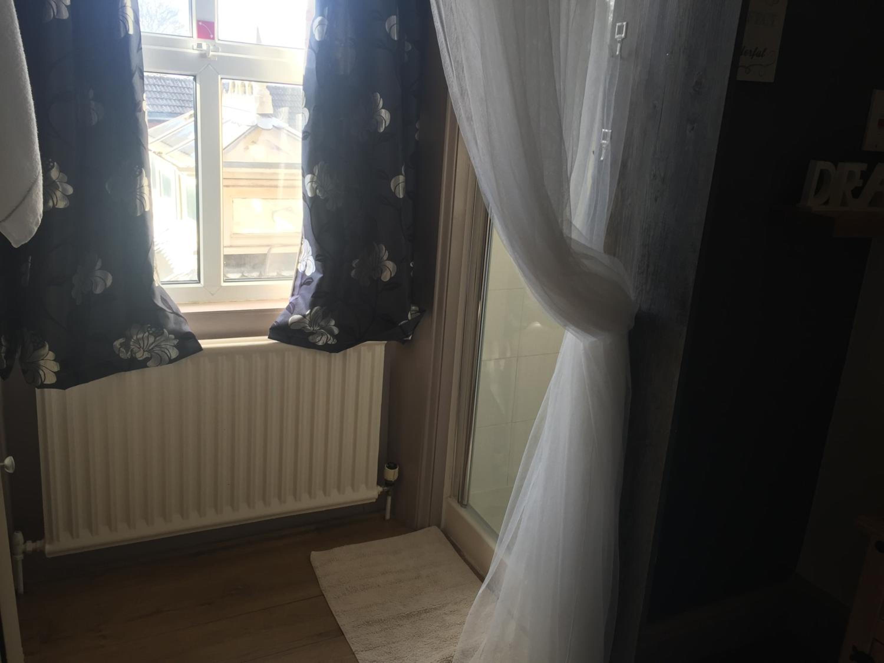 Standard Double Room - Photo 2