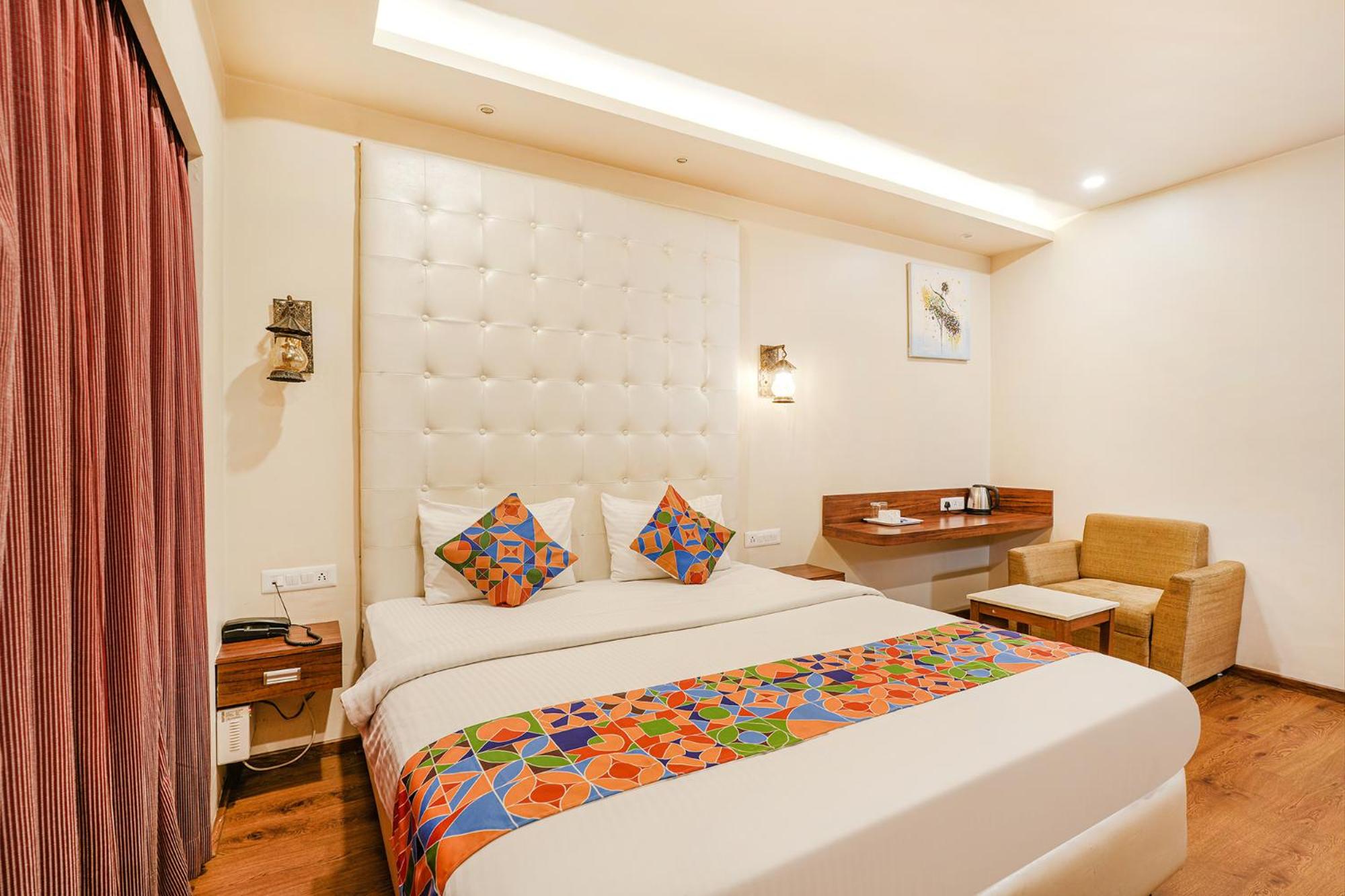 Deluxe Room - Photo 4