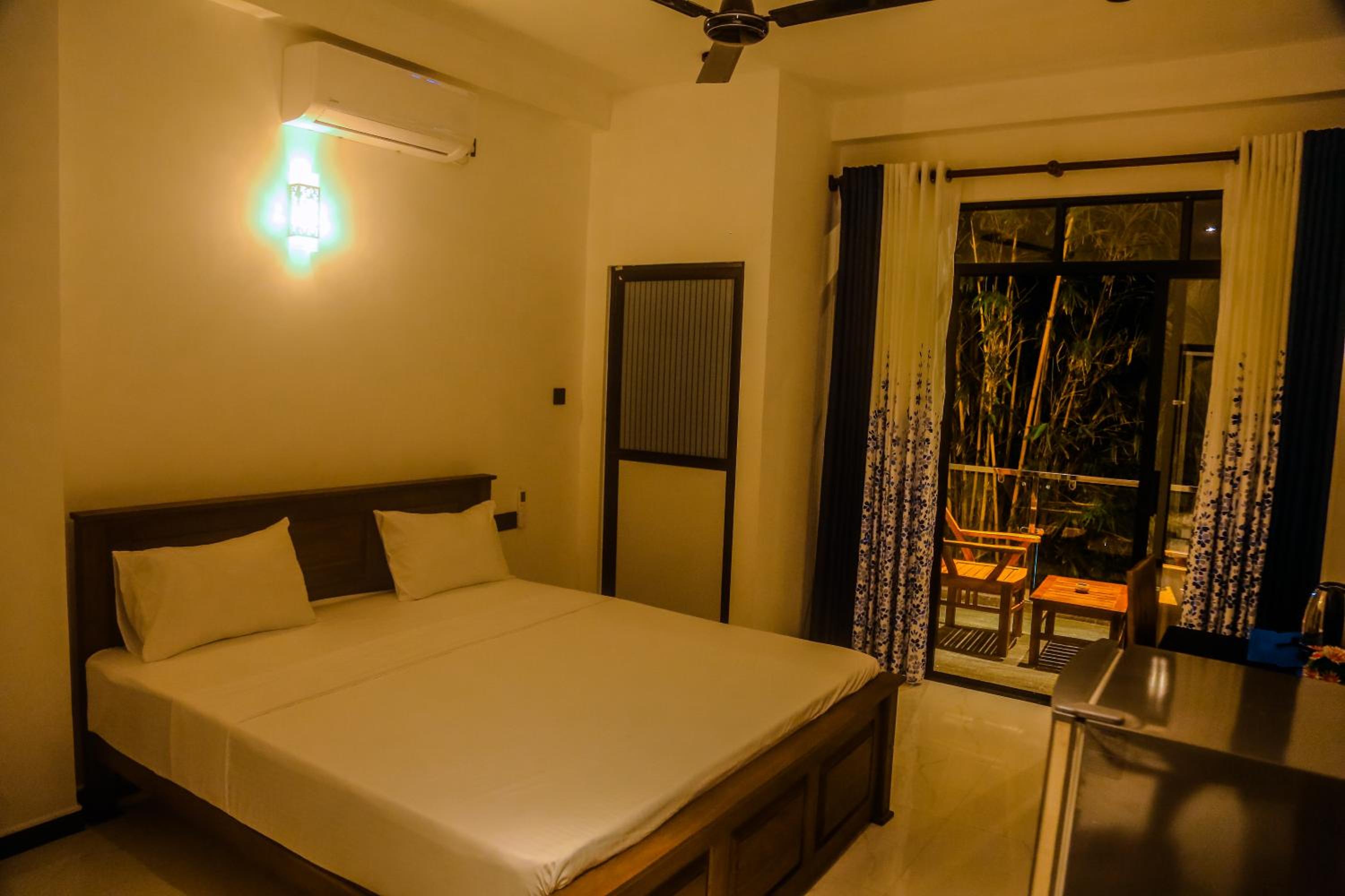 Deluxe Double Room with Balcony