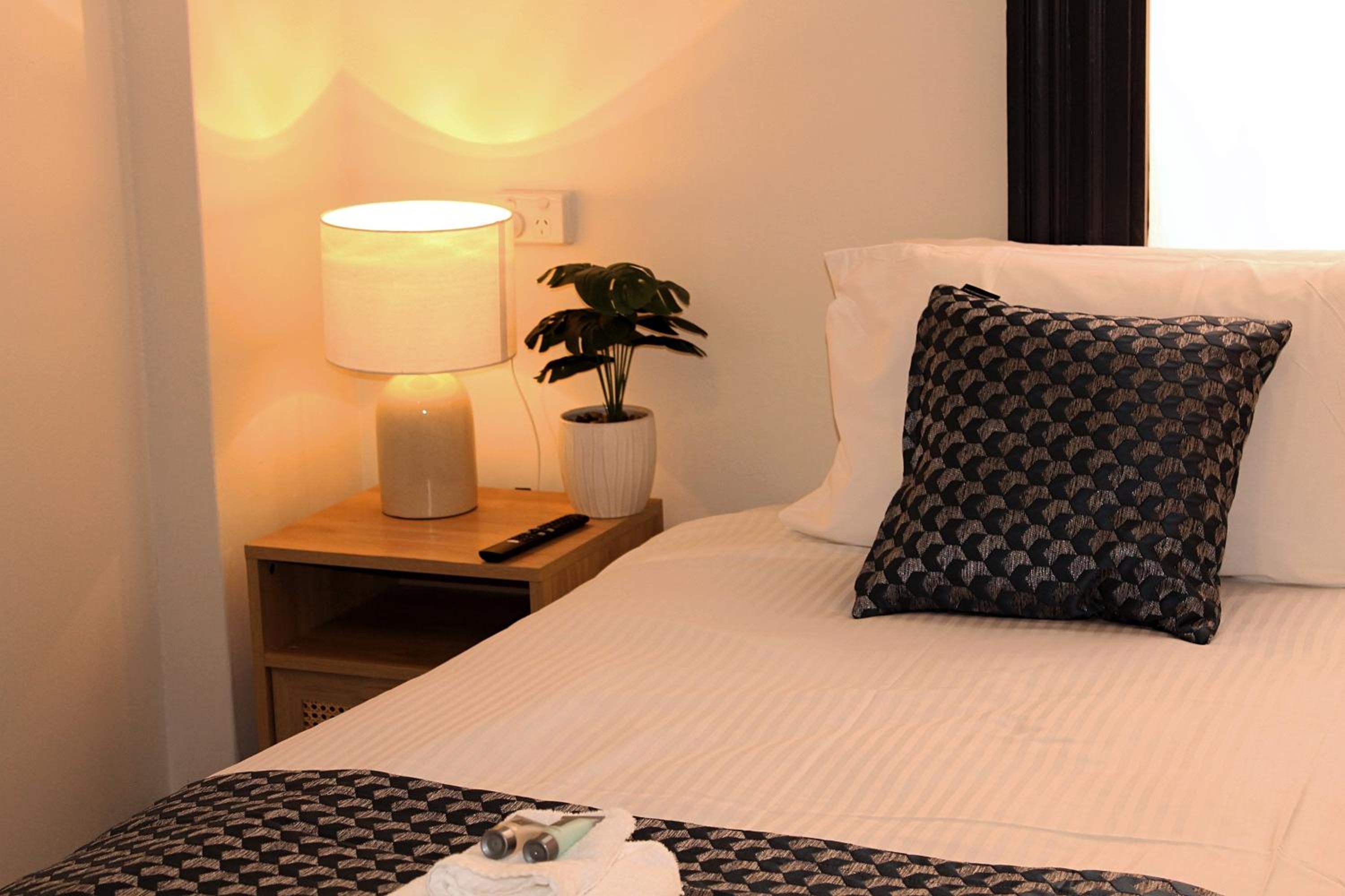 Deluxe Queen Room photo 3