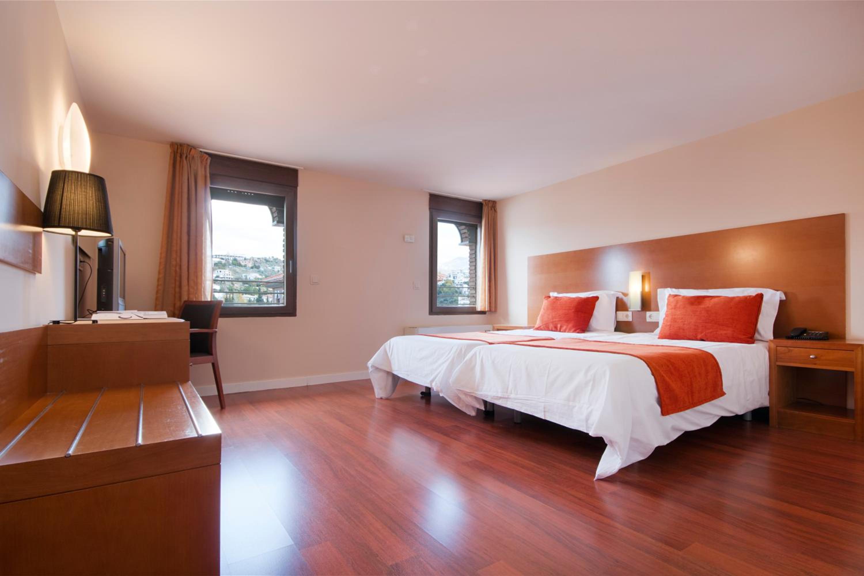Habitación Doble o con Dos Camas
