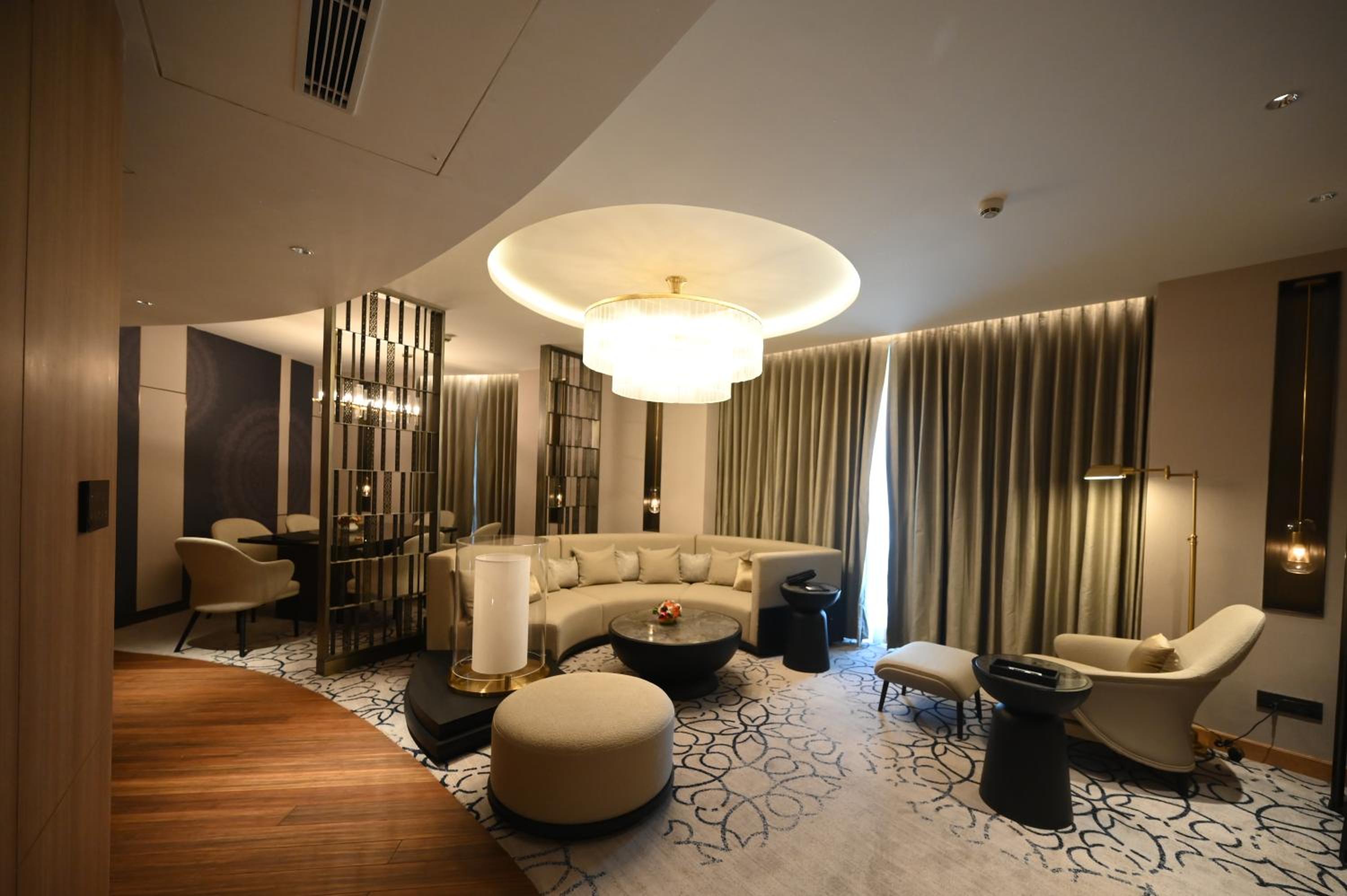 Presidential Suite | 10% Off on Food & Soft Beverages, Laundry, Spa, Airport Transfers and Early Check in & Late Check out (Subject to Availability)