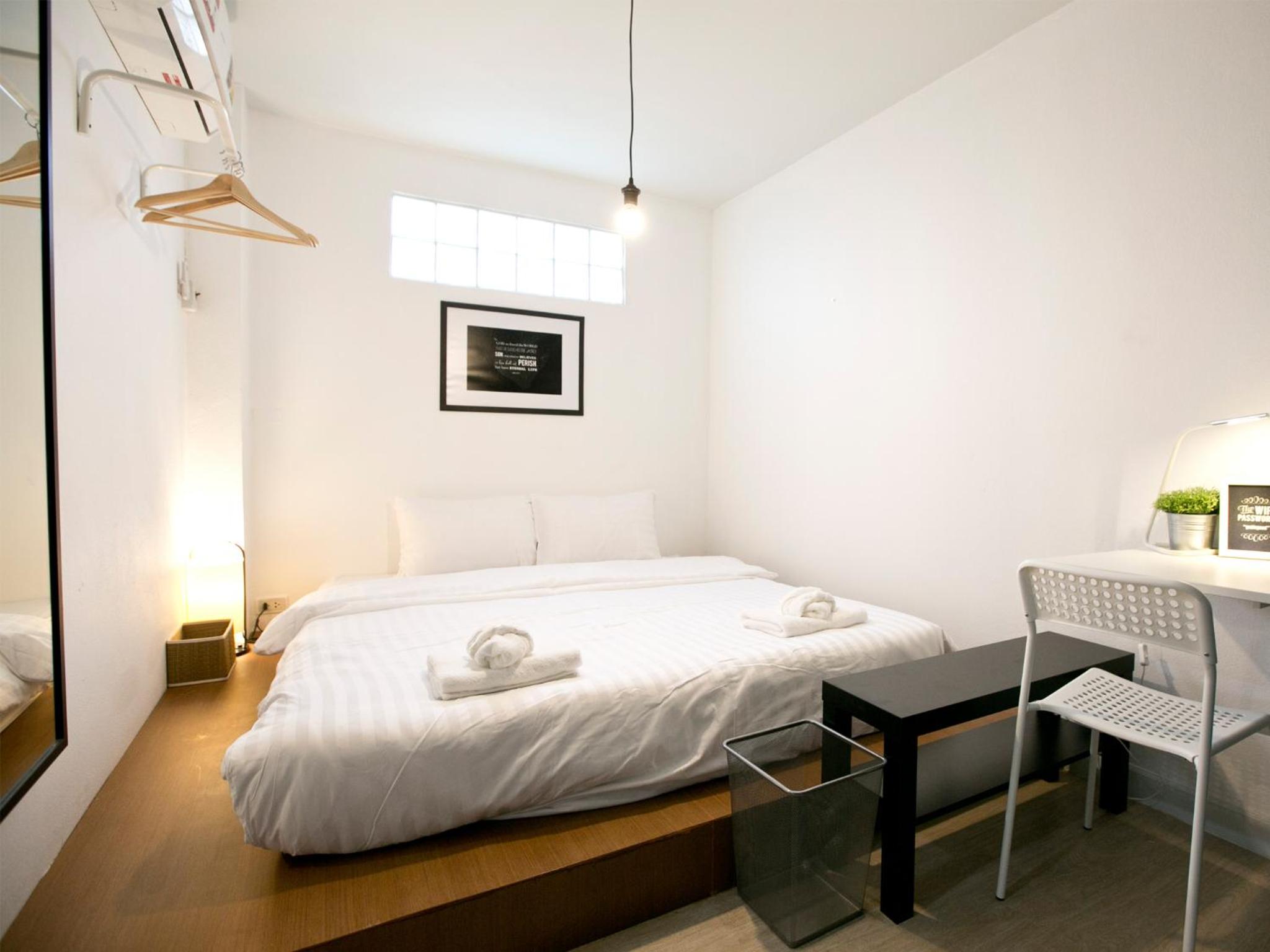 Quarto Duplo Superior com Casa de Banho Privativa