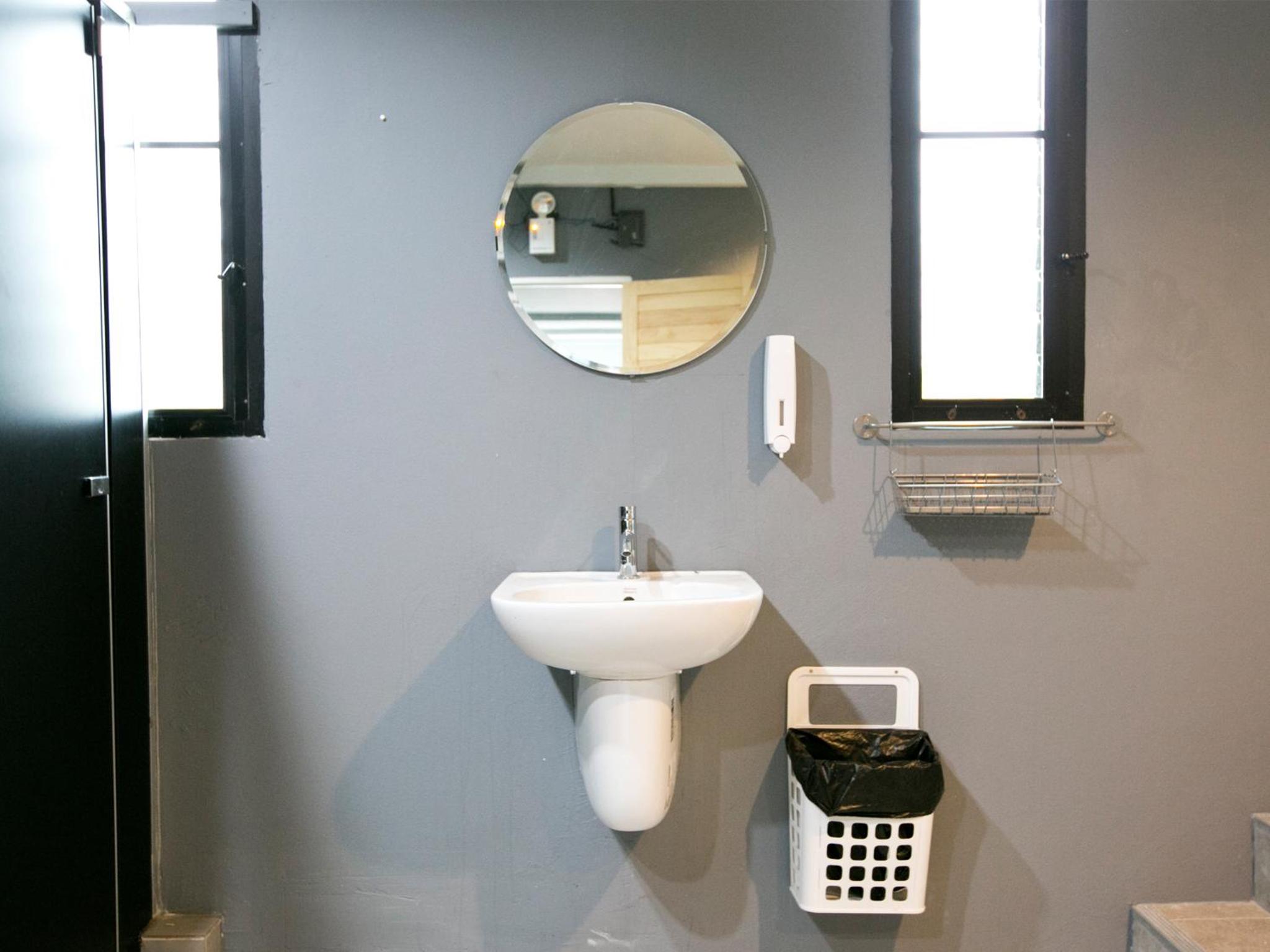 Standard Double Room with Shared Bathroom photo 2