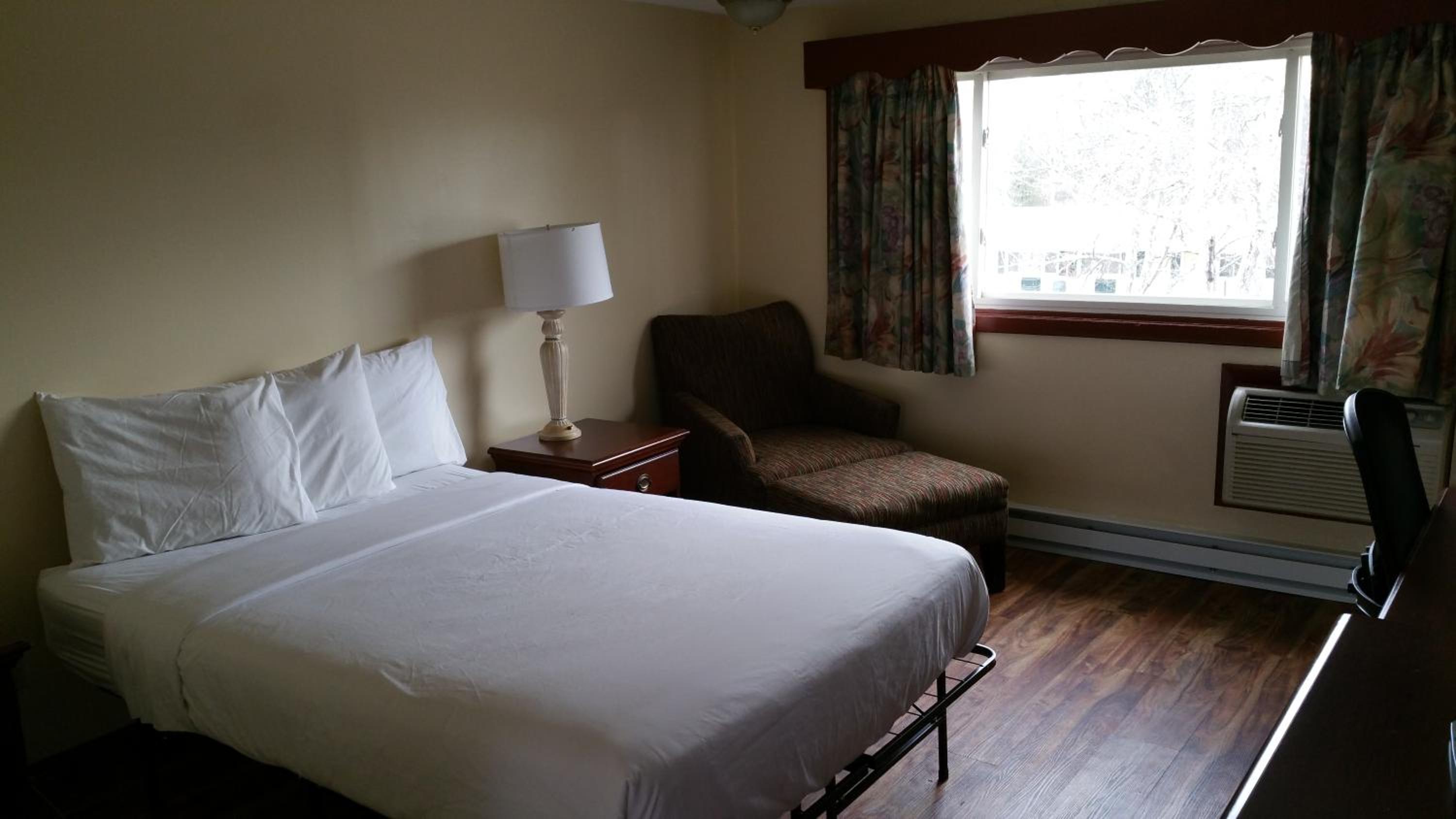 Single Room - Non-Smoking photo 1